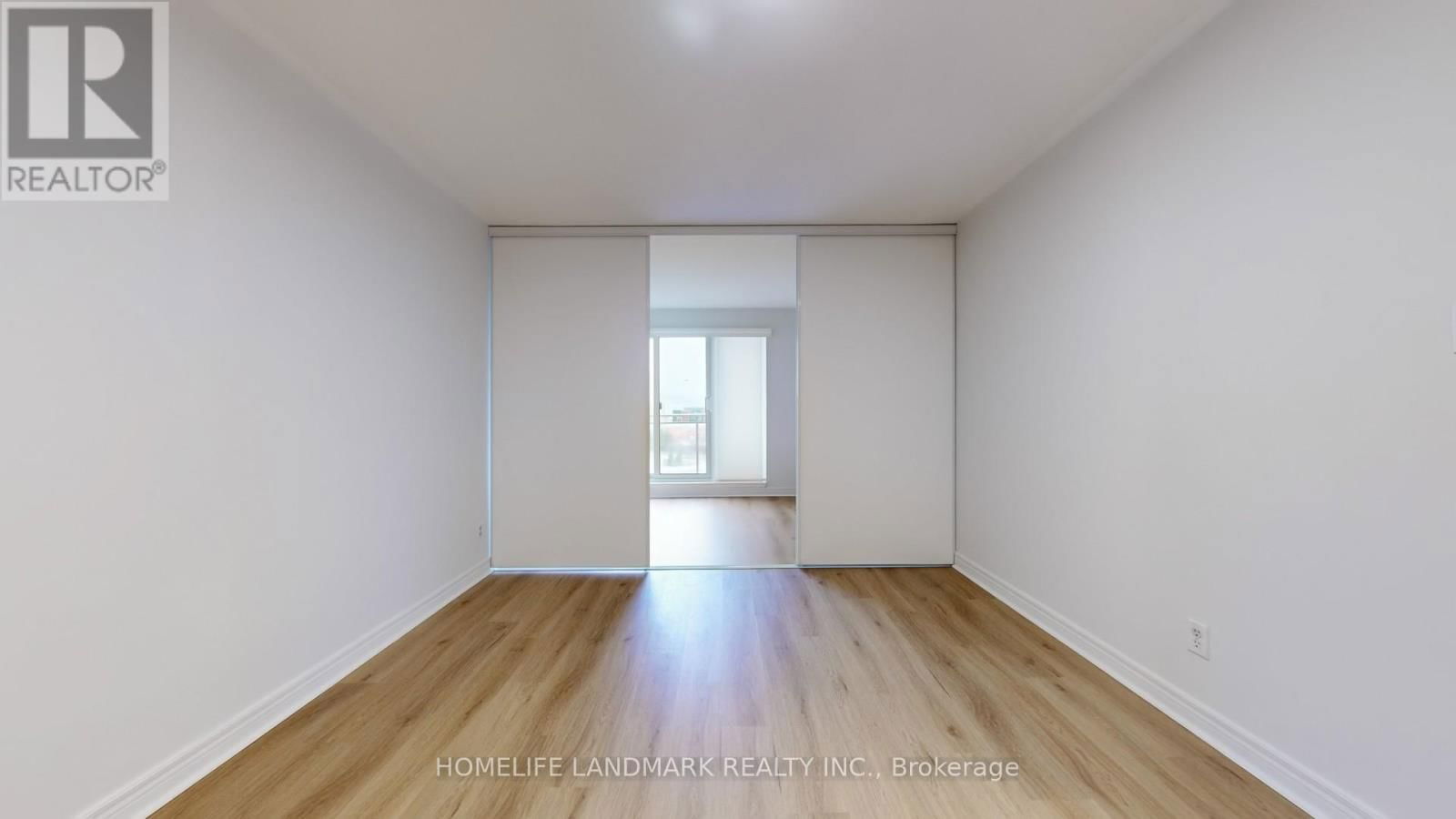 1509 - 399 SOUTH PARK ROAD Image 13