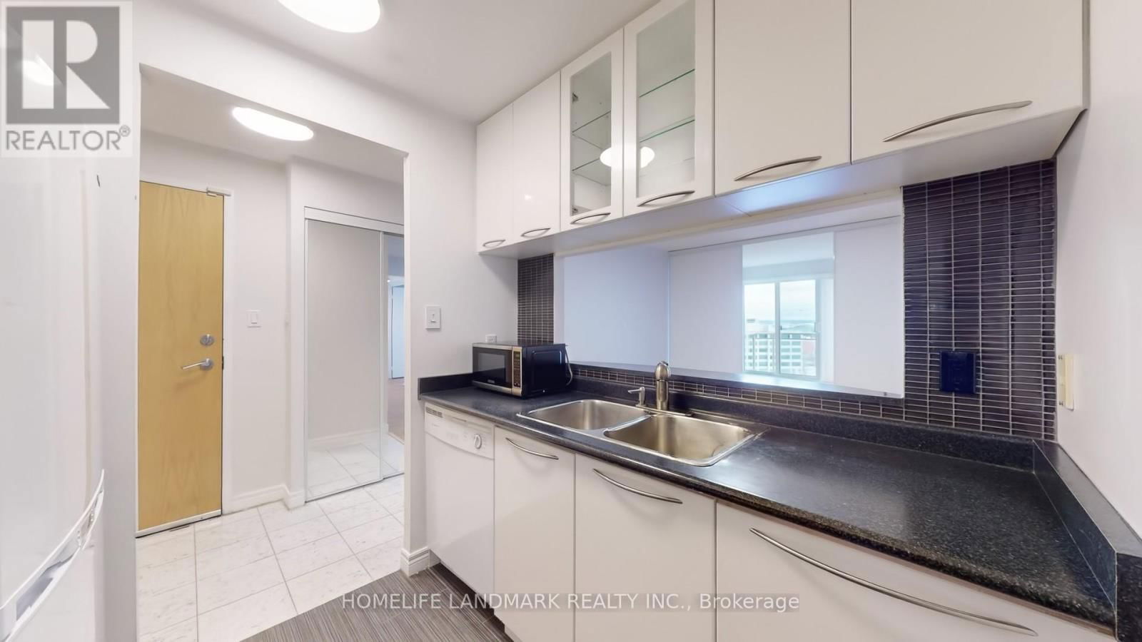 1509 - 399 SOUTH PARK ROAD Image 16