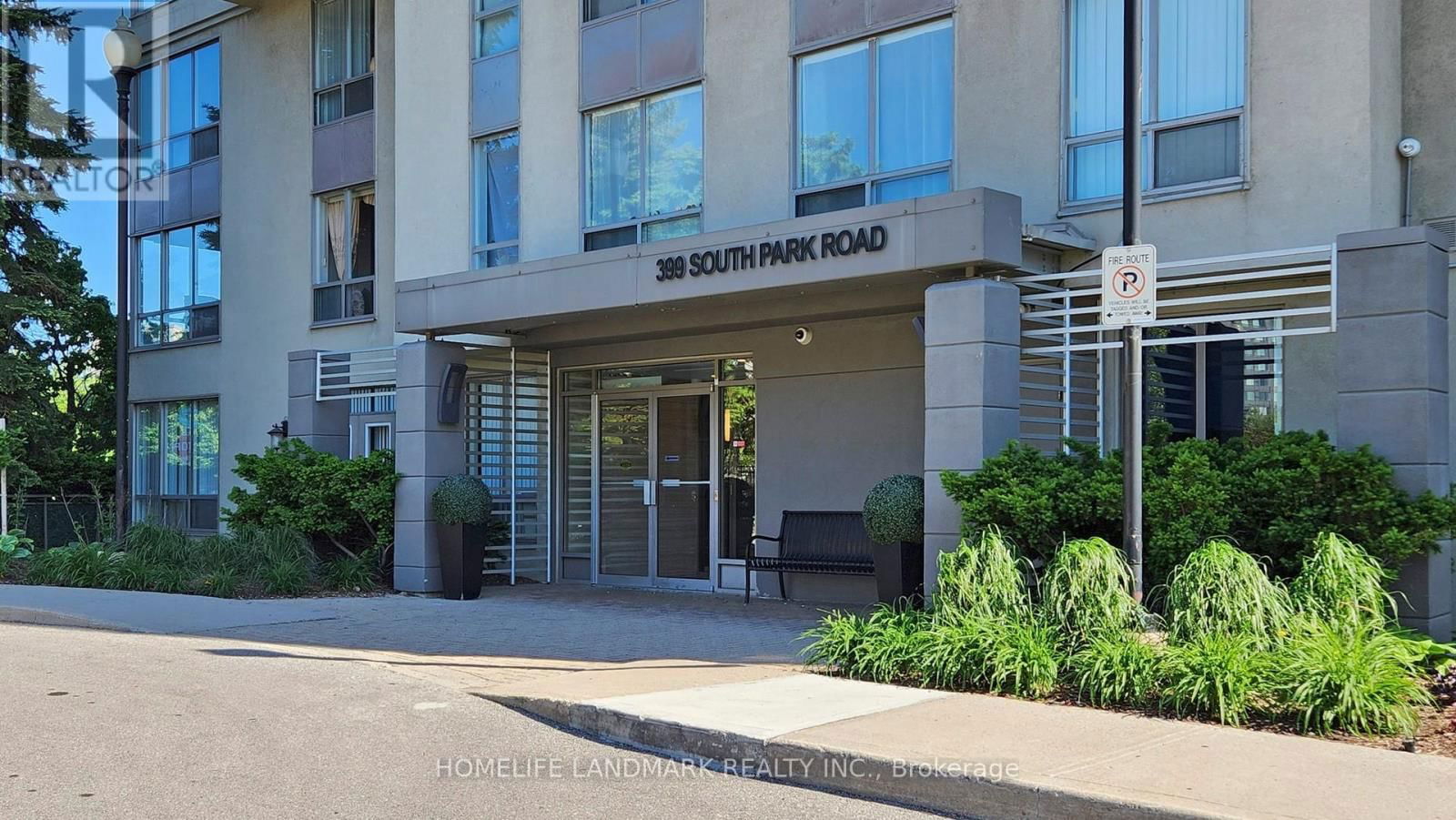 1509 - 399 SOUTH PARK ROAD Image 2