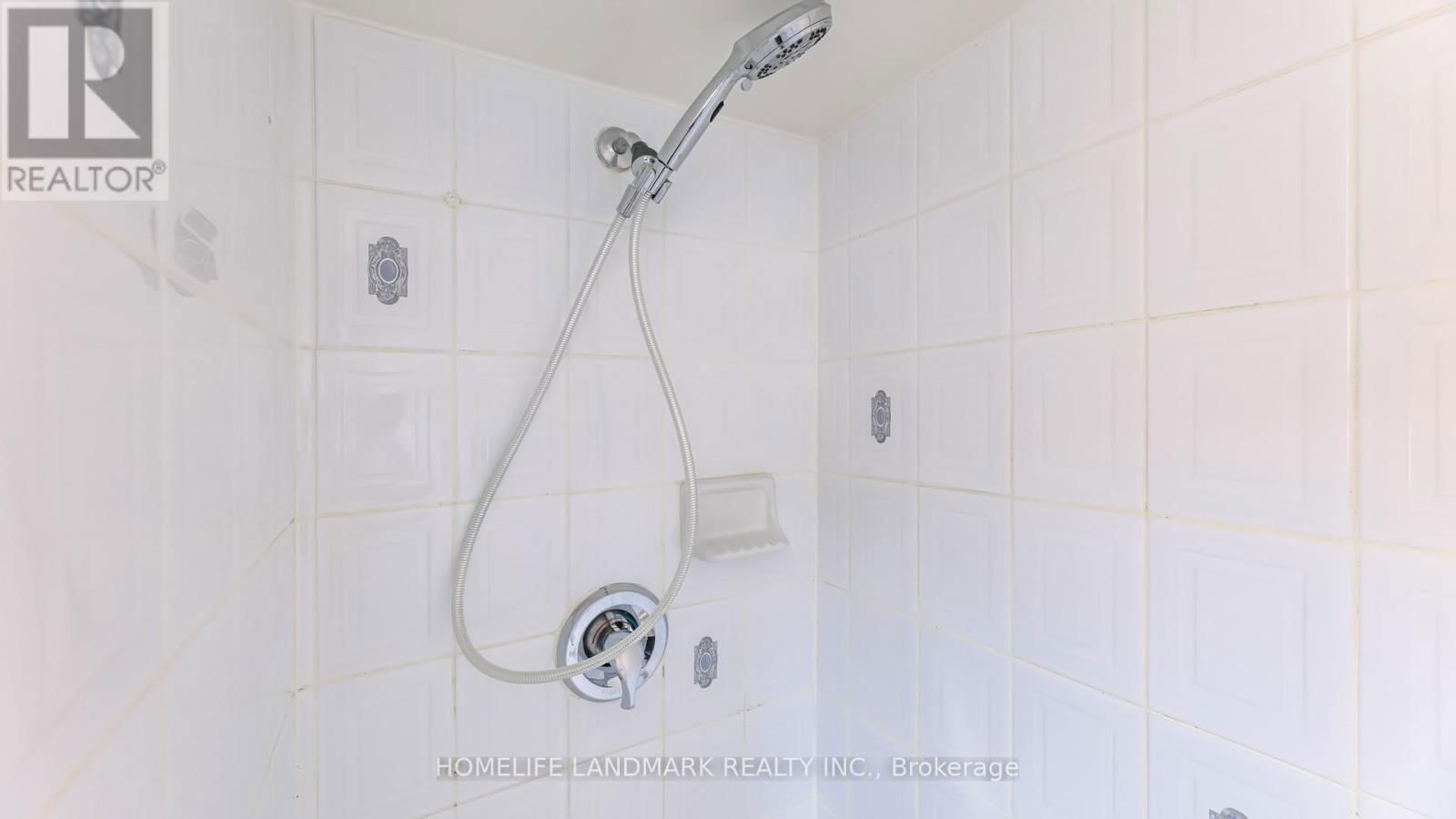1509 - 399 SOUTH PARK ROAD Image 25