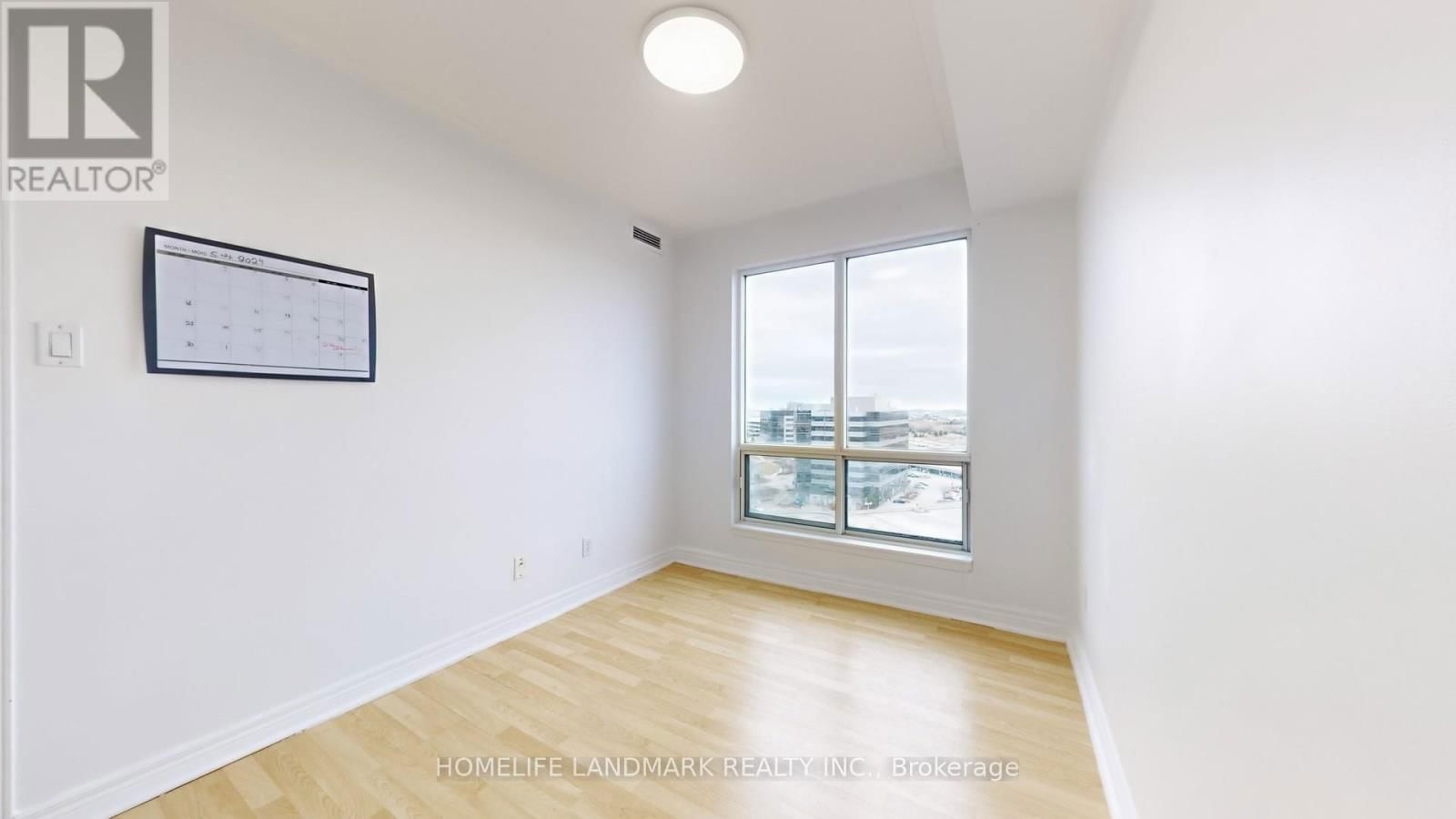 1509 - 399 SOUTH PARK ROAD Image 32