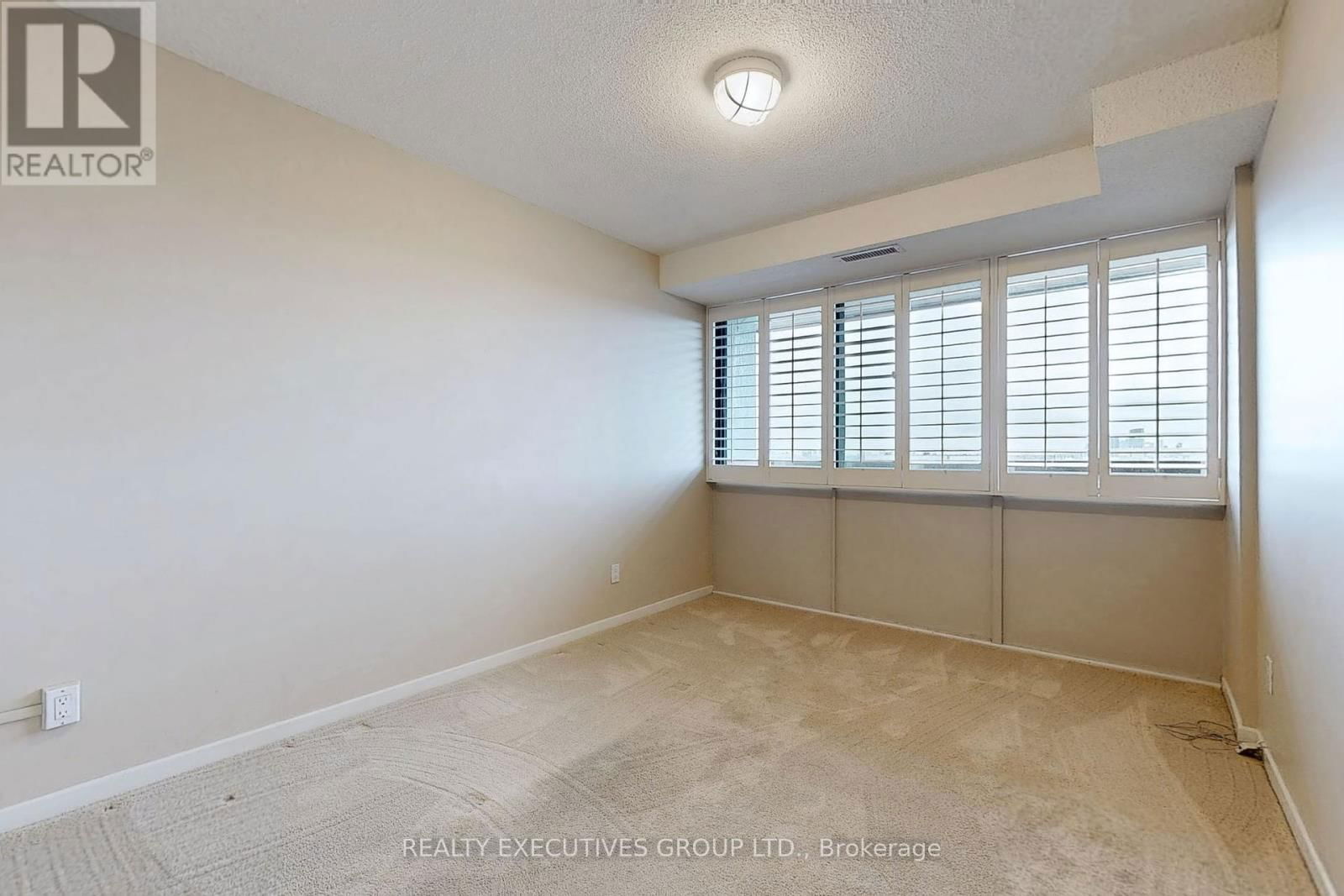 1702 - 8111 YONGE STREET Image 19