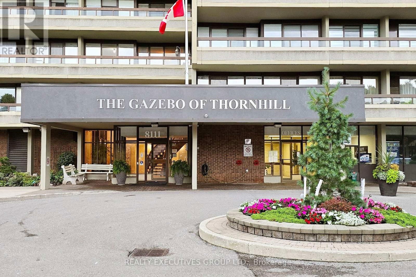 1702 - 8111 YONGE STREET Image 2
