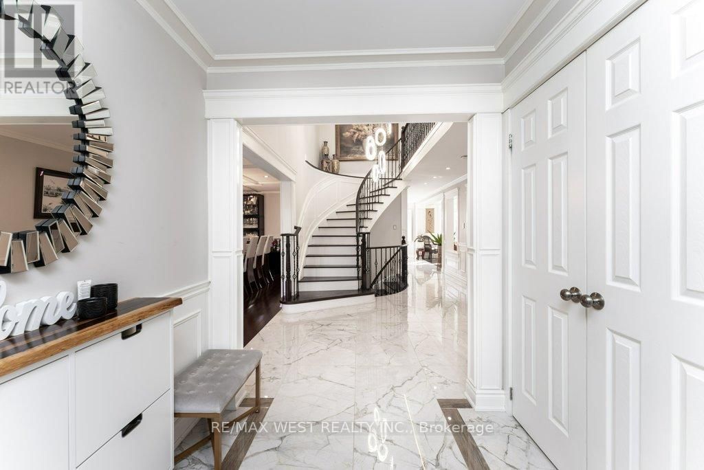 196 MAPES AVENUE Image 3