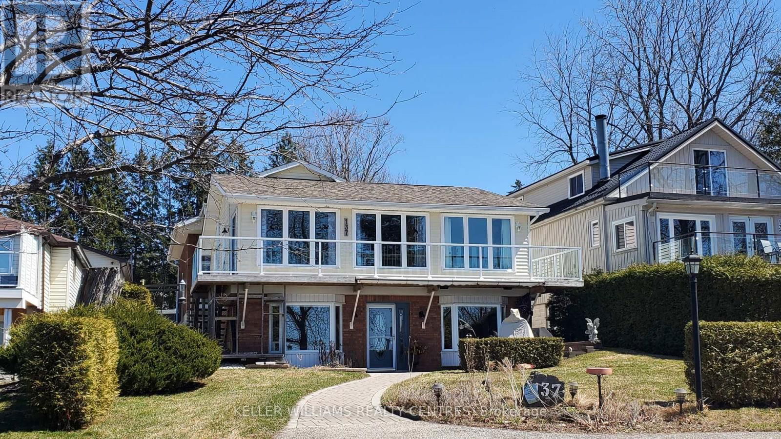 137 LAKE DRIVE NORTH Image 2