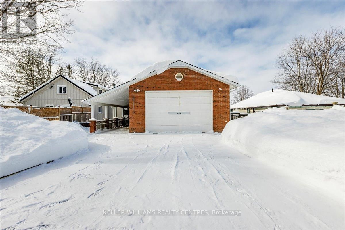 137 LAKE DRIVE NORTH Image 48