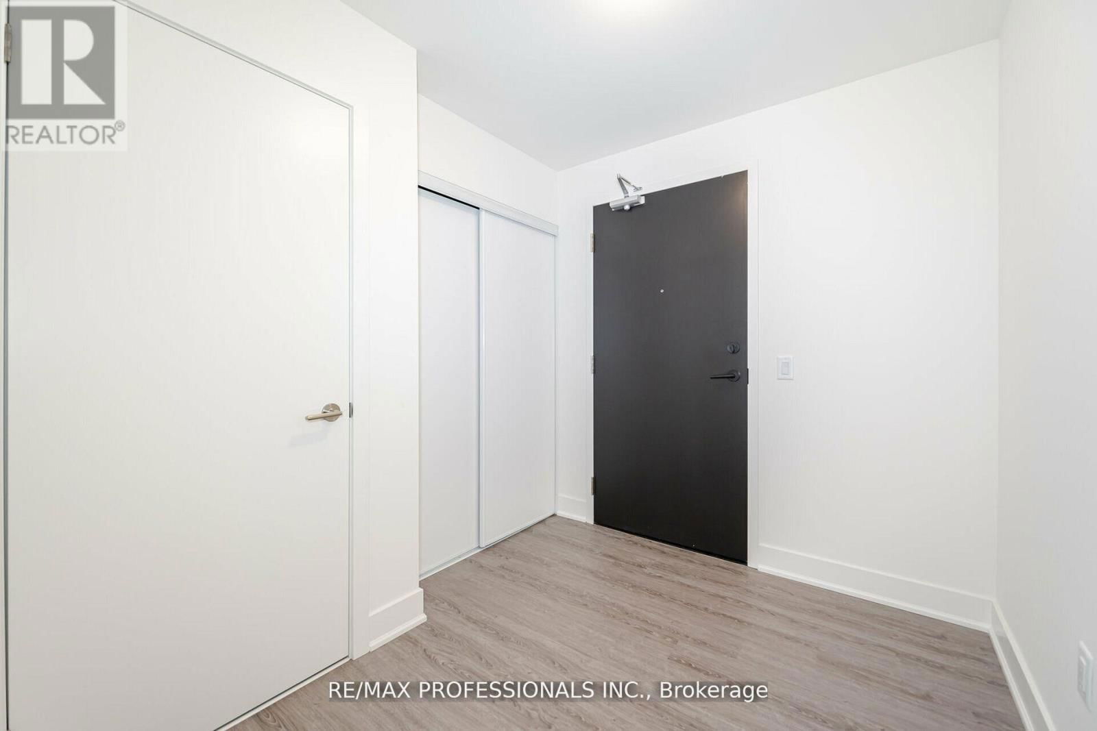504 - 185 DEERFIELD ROAD Image 28