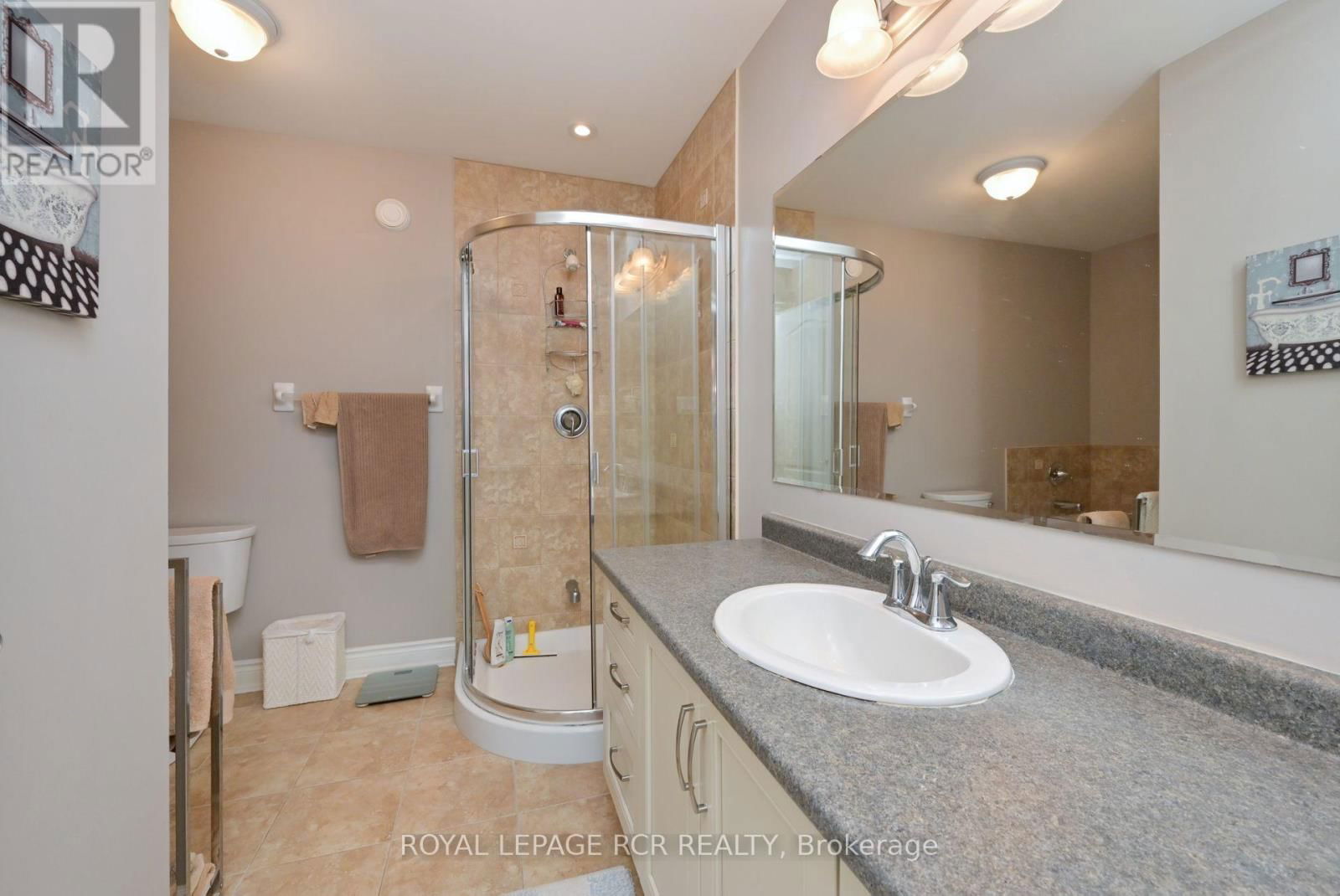 188 RIDGE WAY Image 17