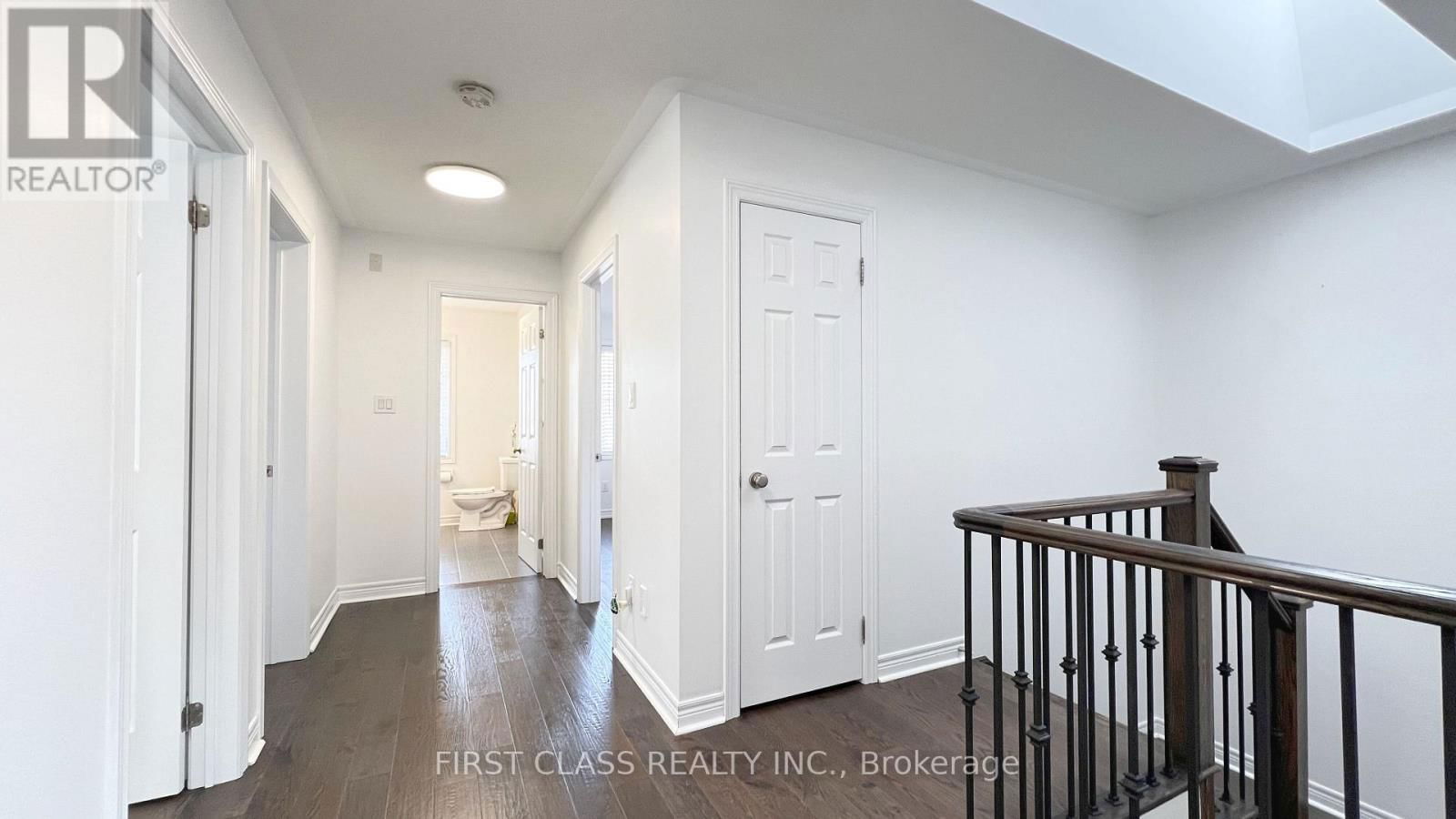 11 JAMES JOYCE DRIVE Image 29