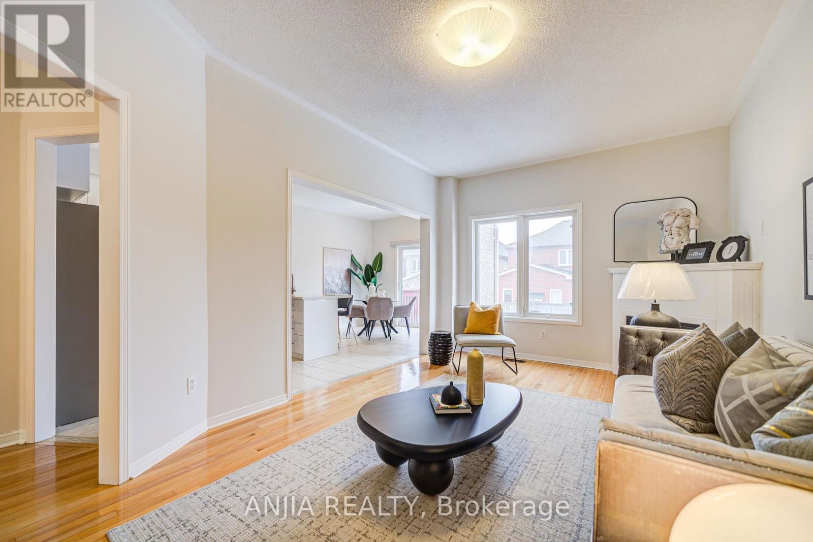 308 CABOTO TRAIL Image 11