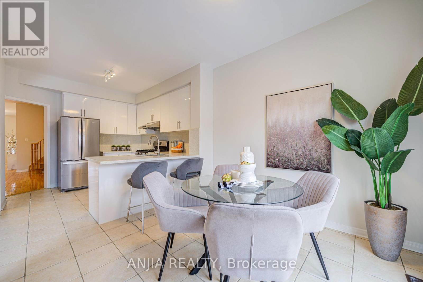 308 CABOTO TRAIL Image 15