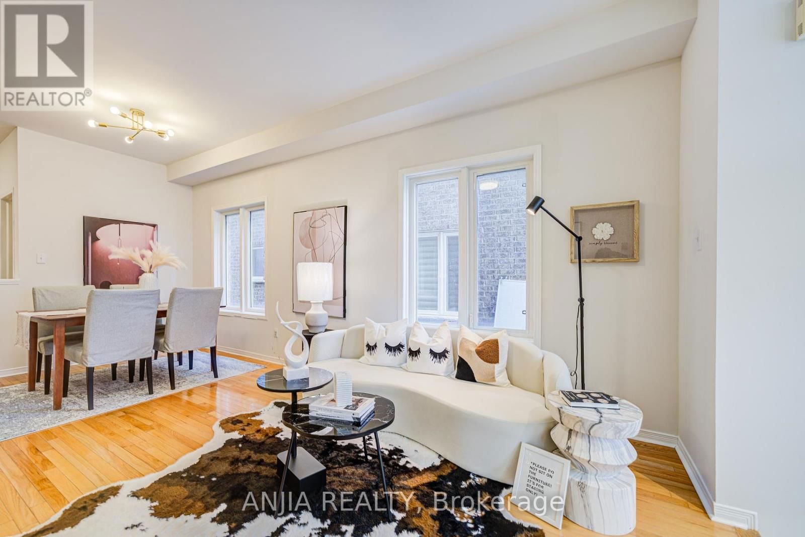308 CABOTO TRAIL Image 4