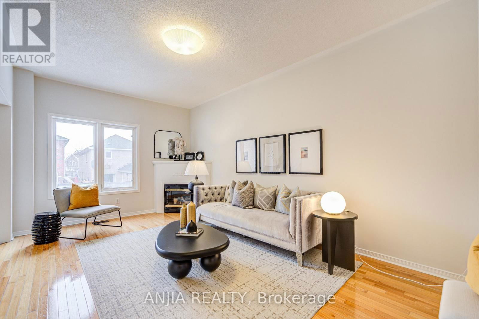 308 CABOTO TRAIL Image 8