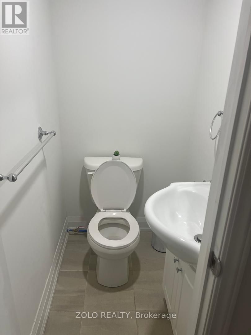 46 MONEYPENNY PLACE Image 12