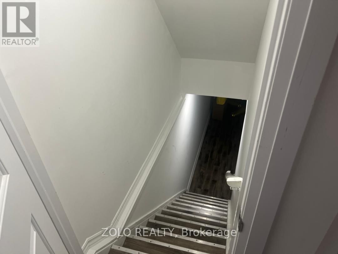 46 MONEYPENNY PLACE Image 13