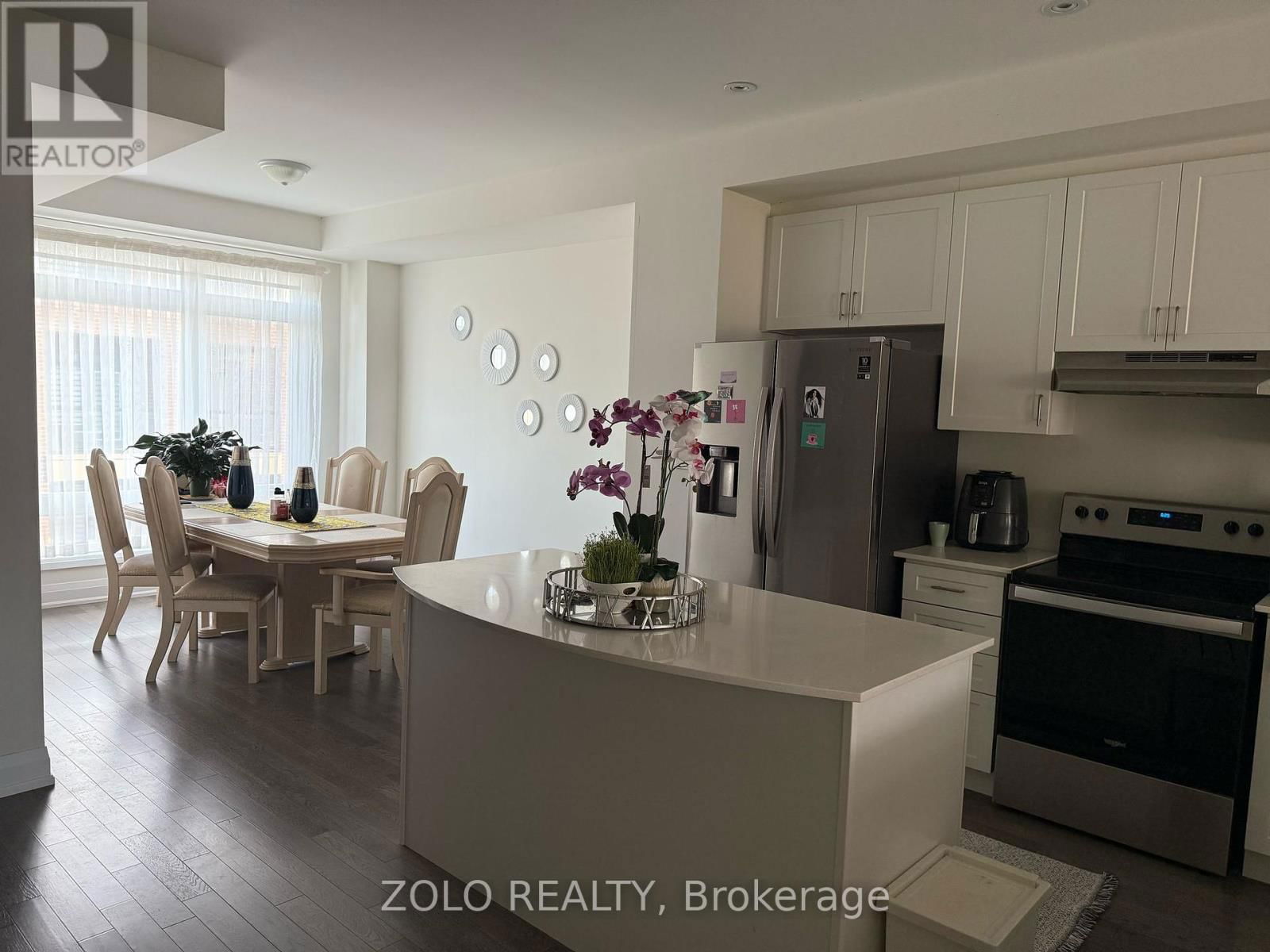 46 MONEYPENNY PLACE Image 7