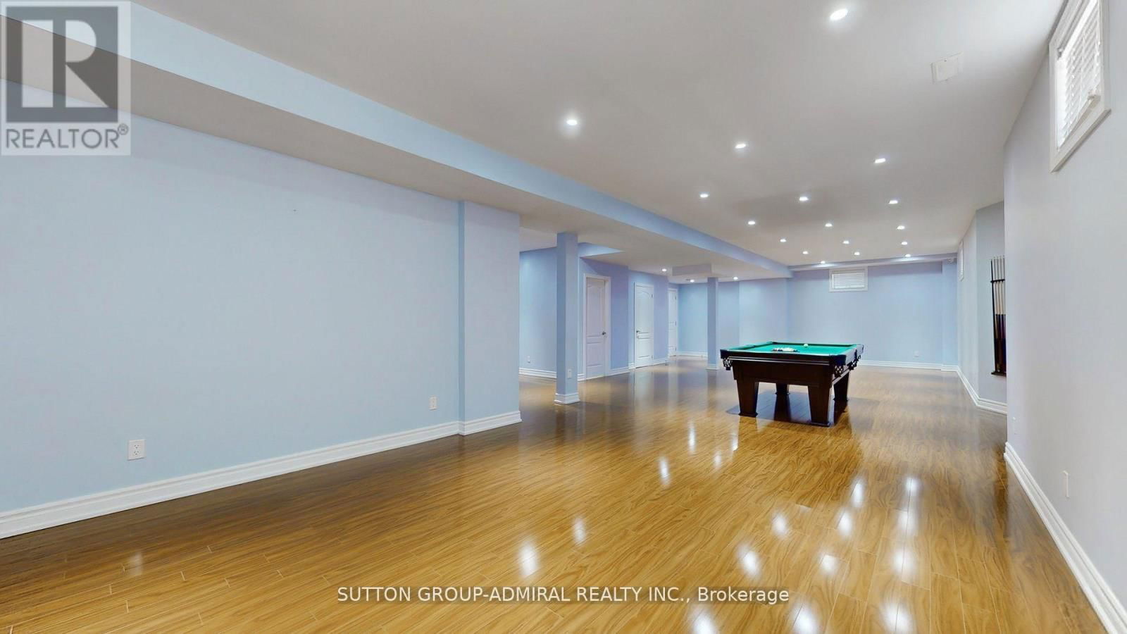 100 VIRTUE CRESCENT Image 36