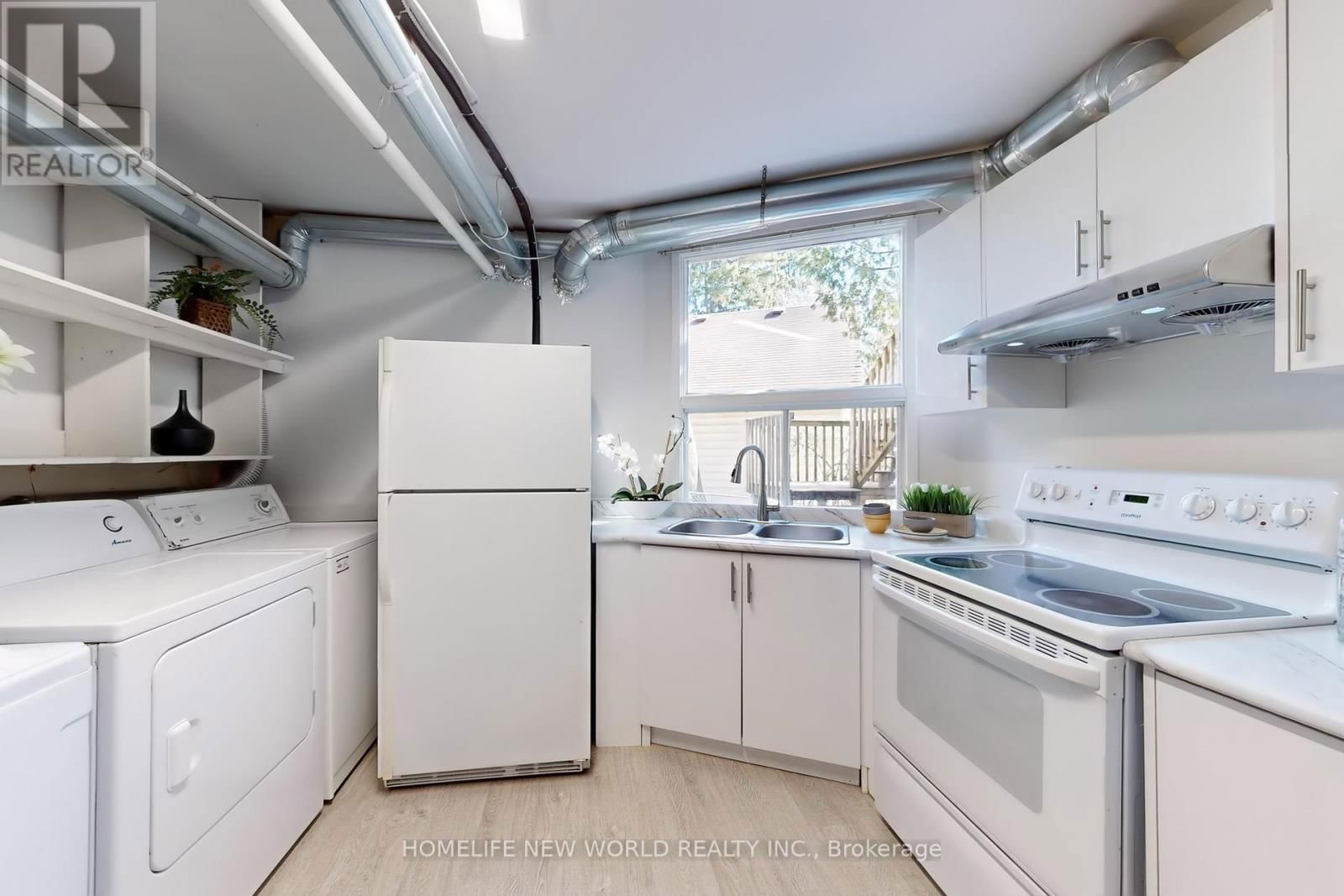 285 LORNE AVENUE Image 20