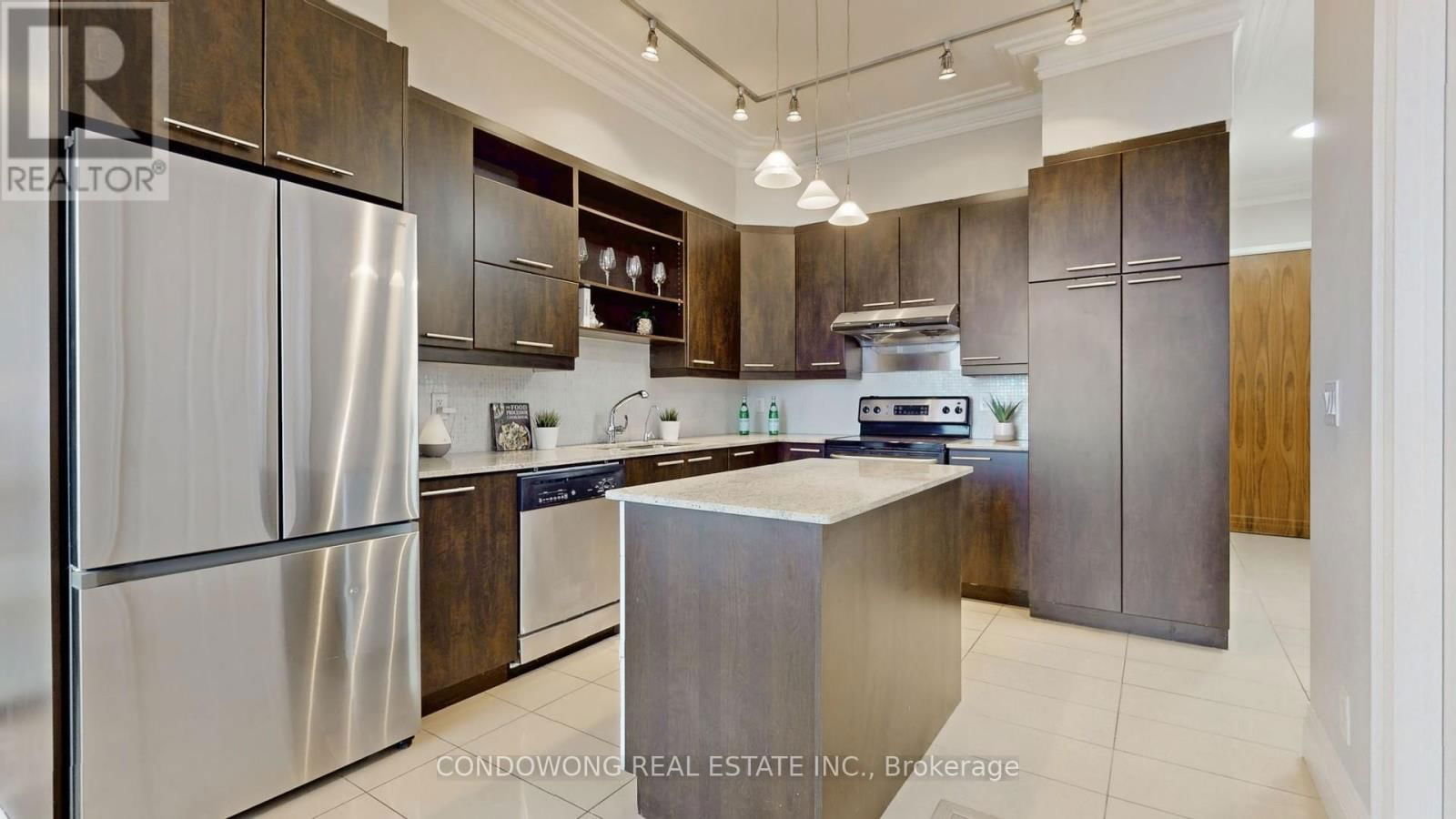 UPH12 - 37 GALLERIA PARKWAY Image 11
