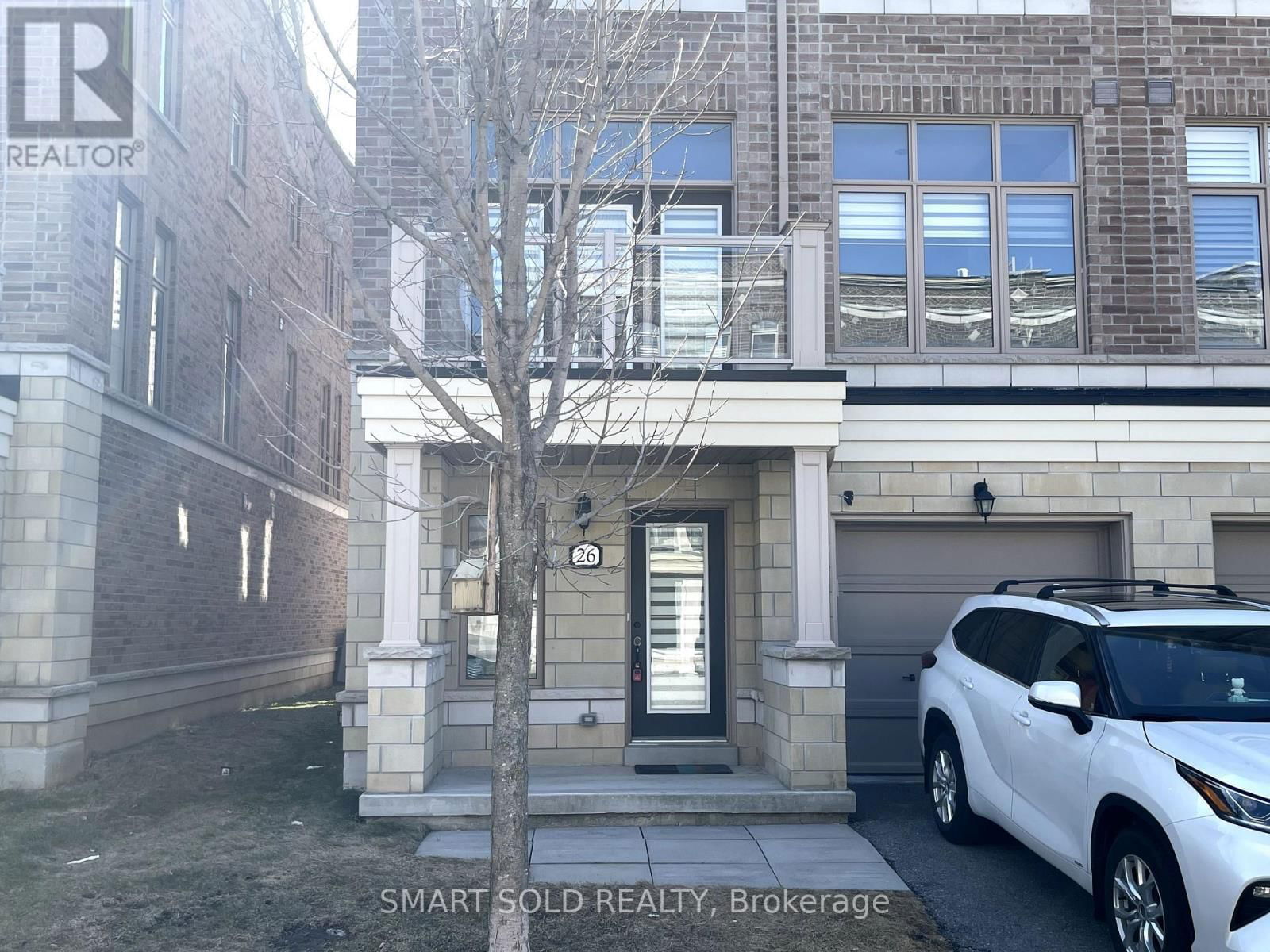 26 CORNERBANK CRESCENT Image 1