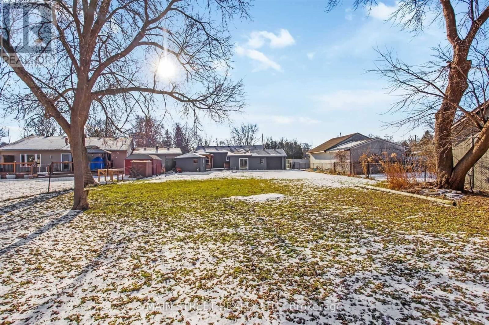 166 BESSBOROUGH DRIVE Image 16