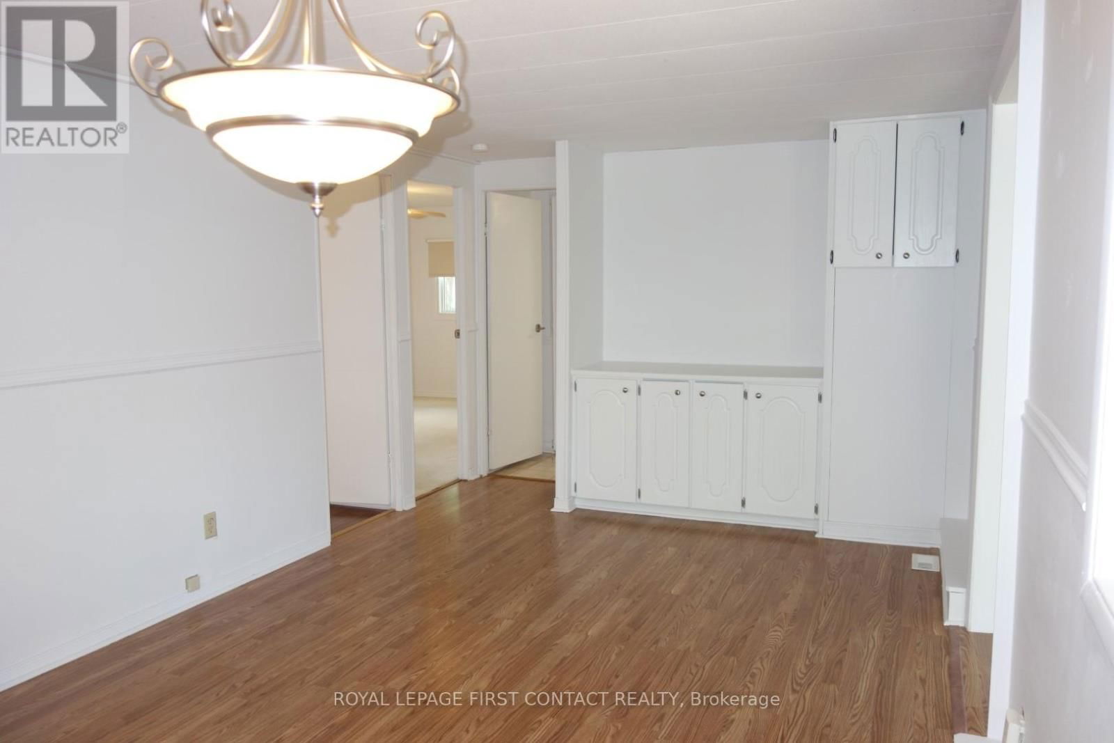 25 HAWTHORNE DRIVE Image 14