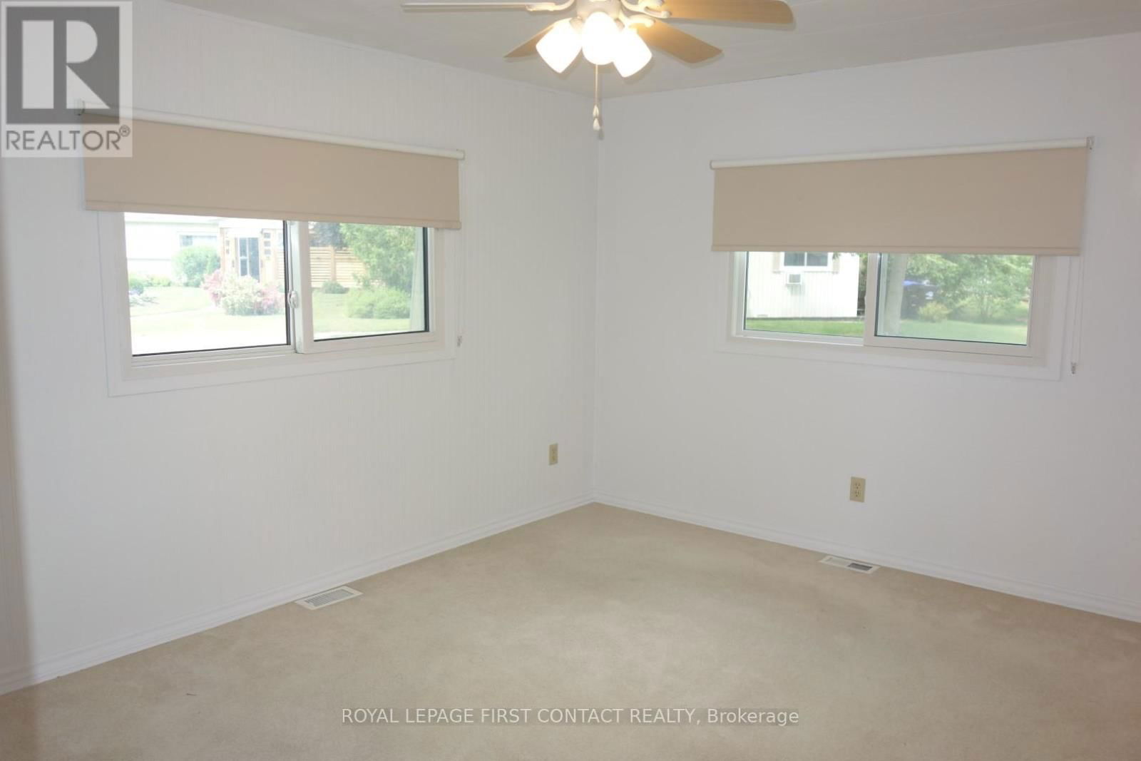 25 HAWTHORNE DRIVE Image 18