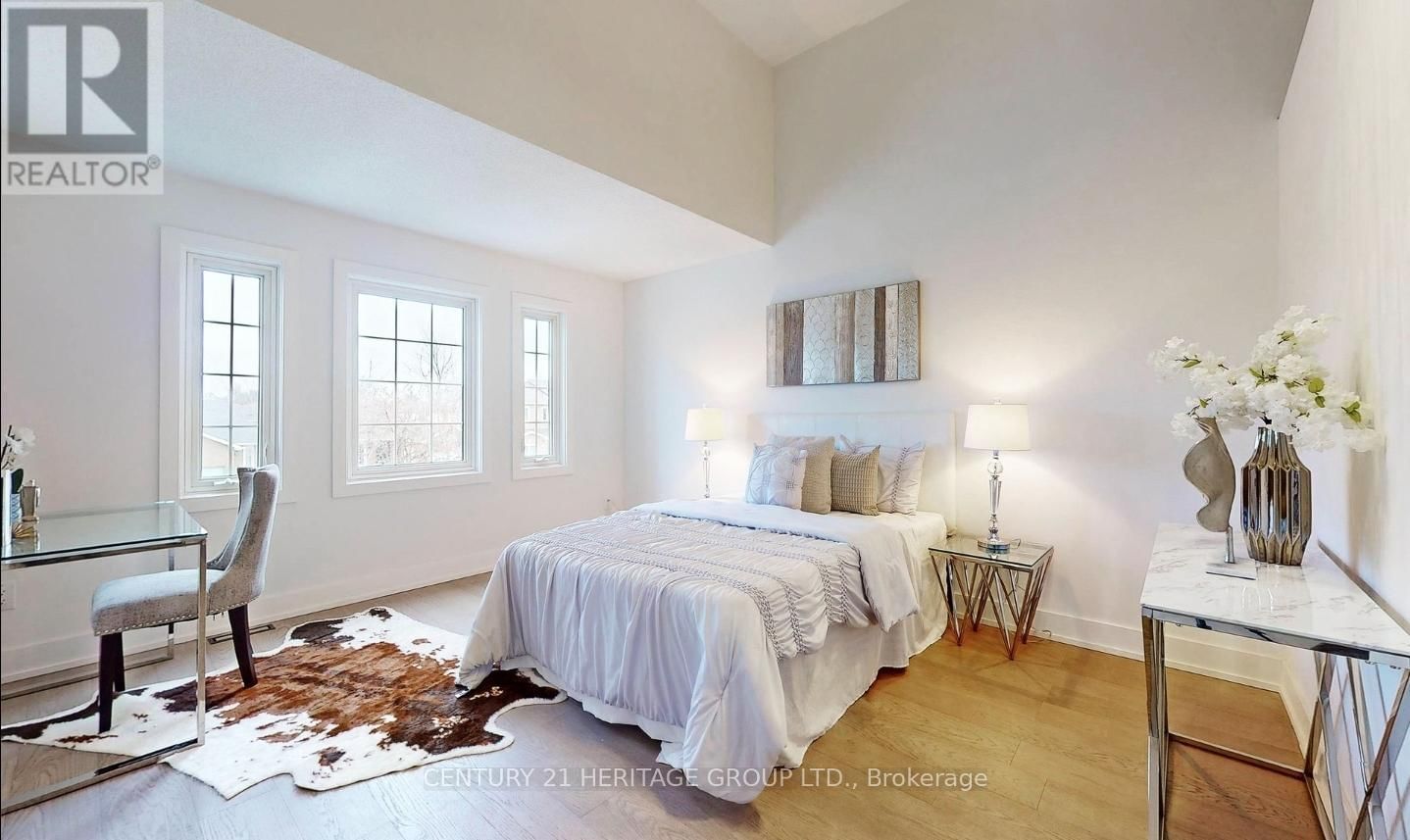 111 HUDSON CRESCENT Image 10