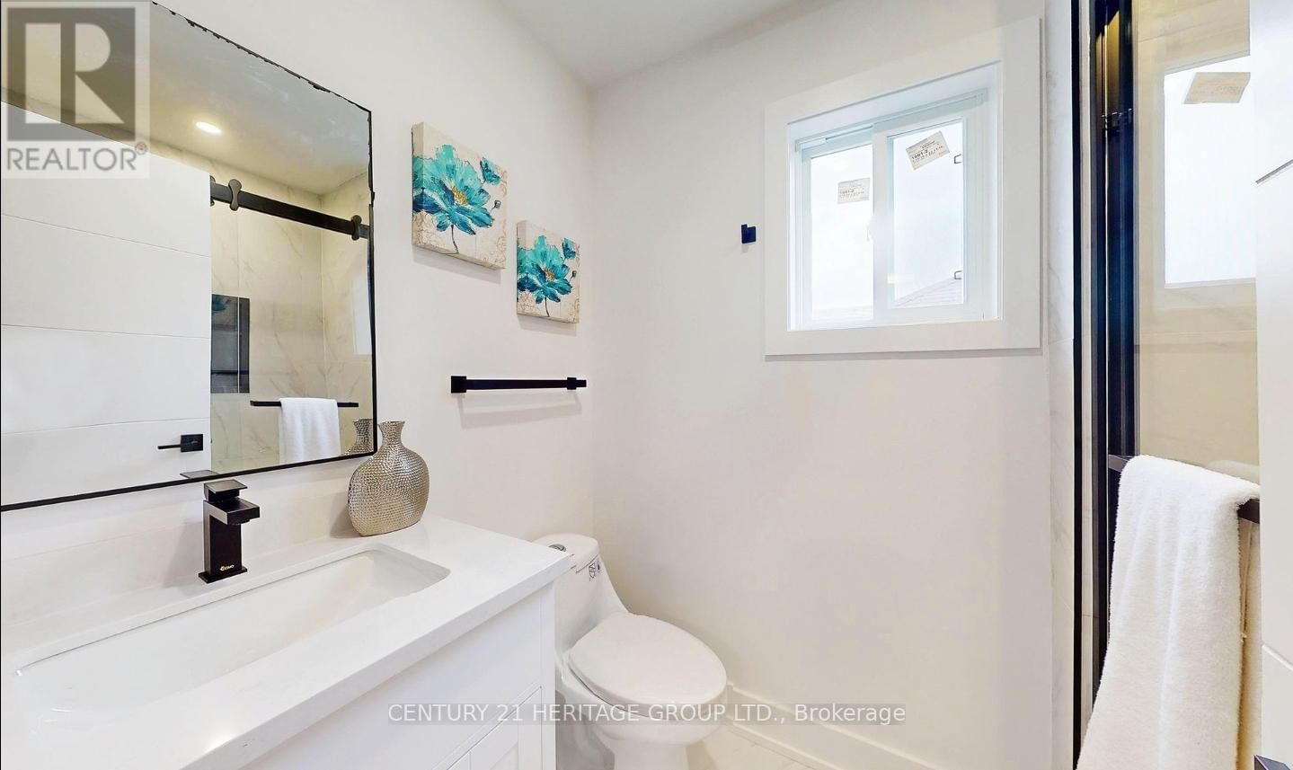111 HUDSON CRESCENT Image 15
