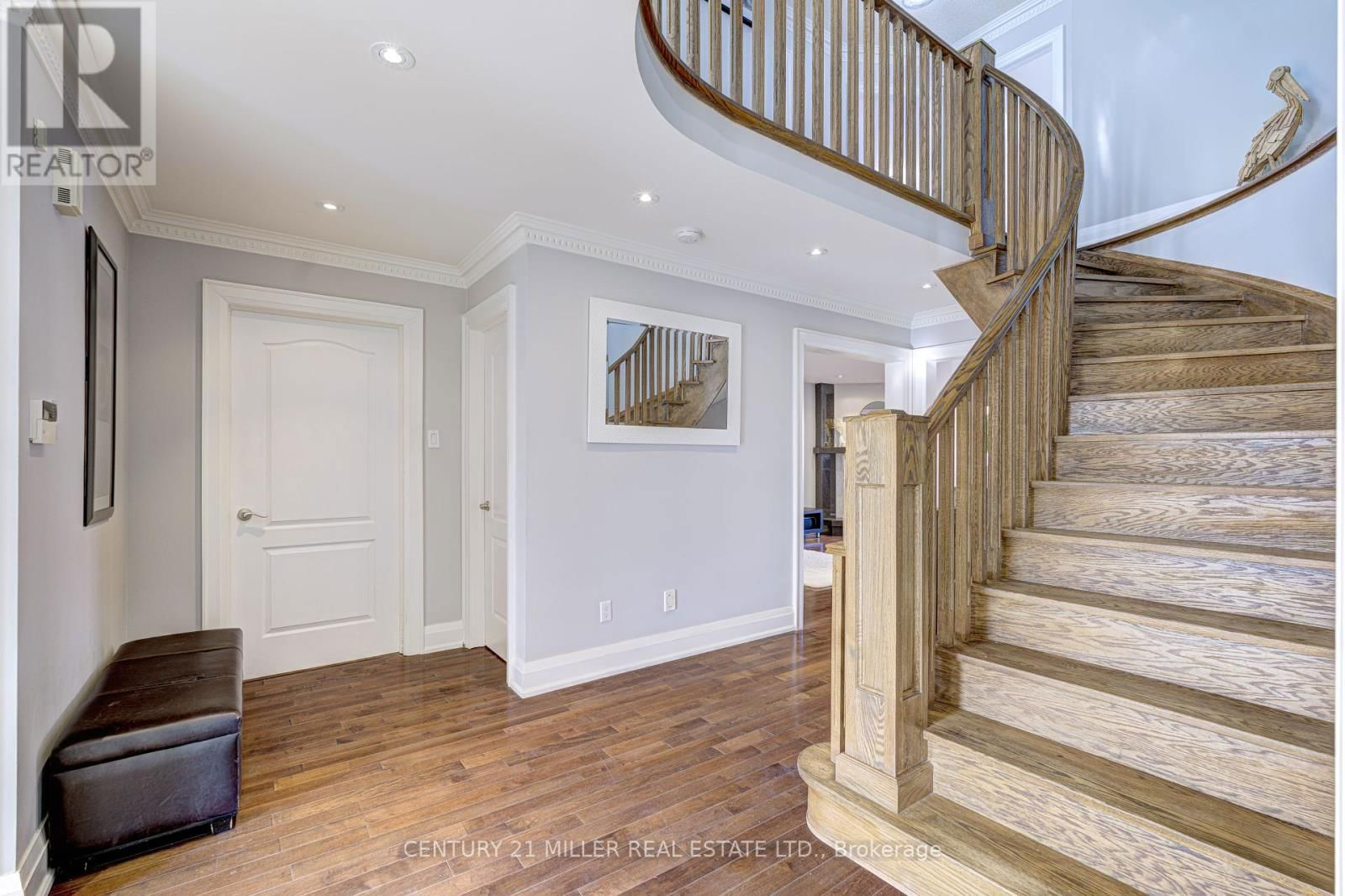 39 IONA CRESCENT Image 4