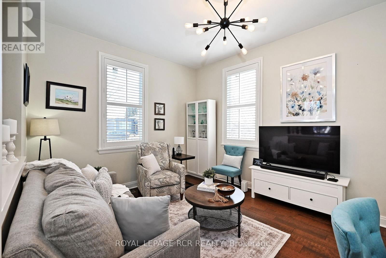727 LOWELL AVENUE Image 11