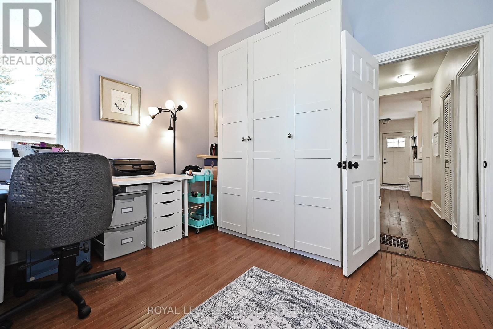 727 LOWELL AVENUE Image 15