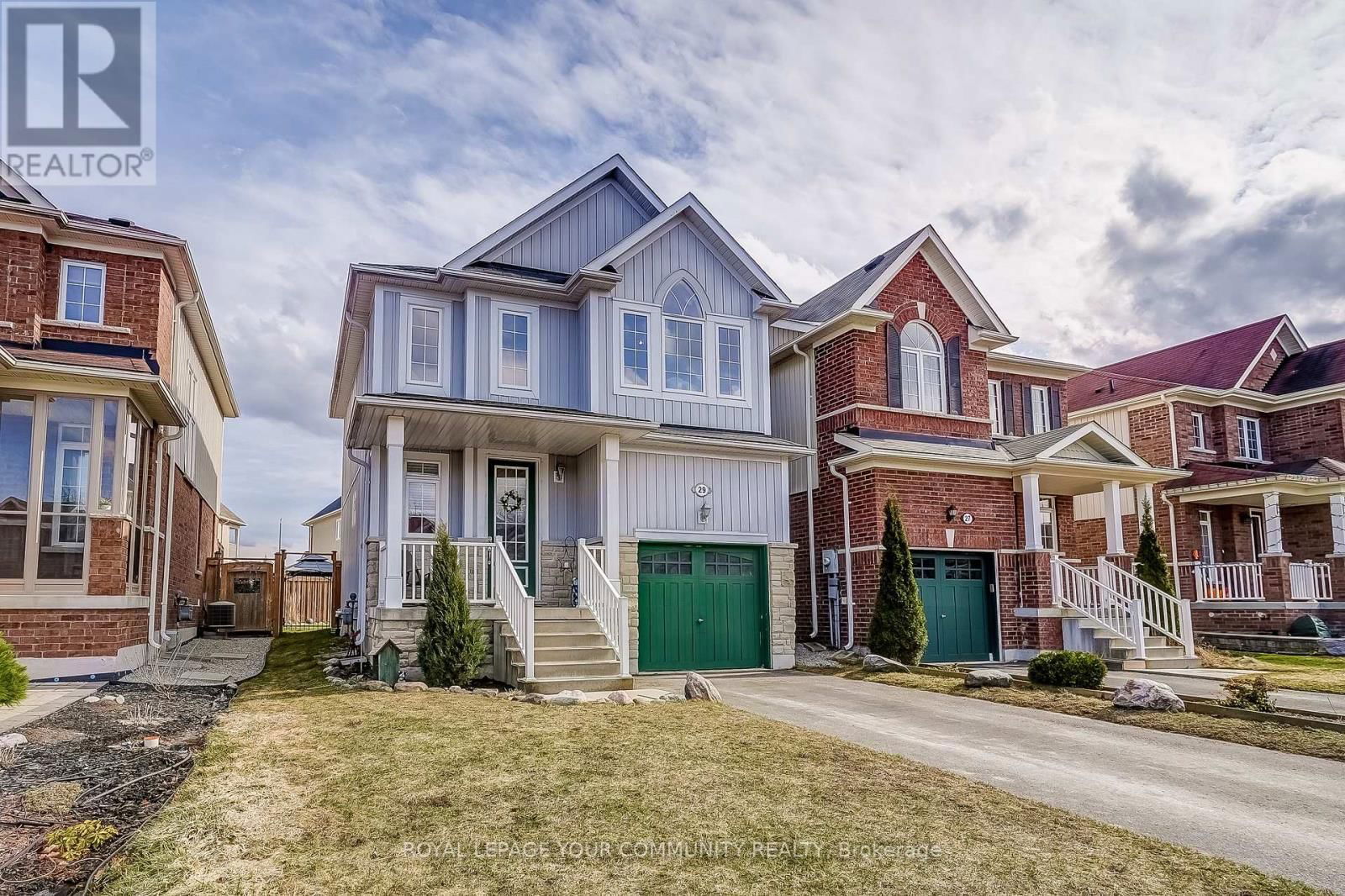 29 BLANCHARD CRESCENT Image 2