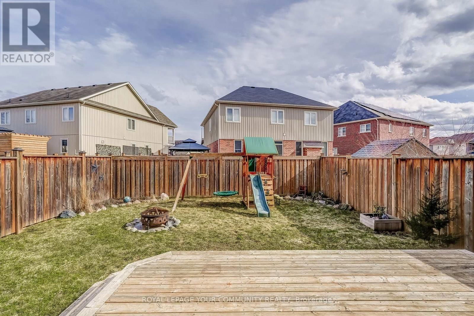 29 BLANCHARD CRESCENT Image 32