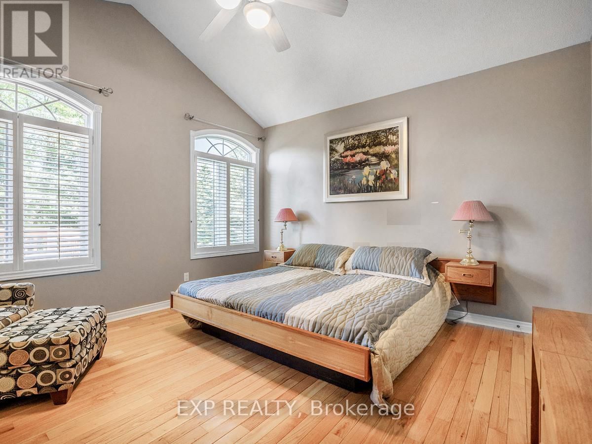 34 BRIAR GATE WAY Image 23