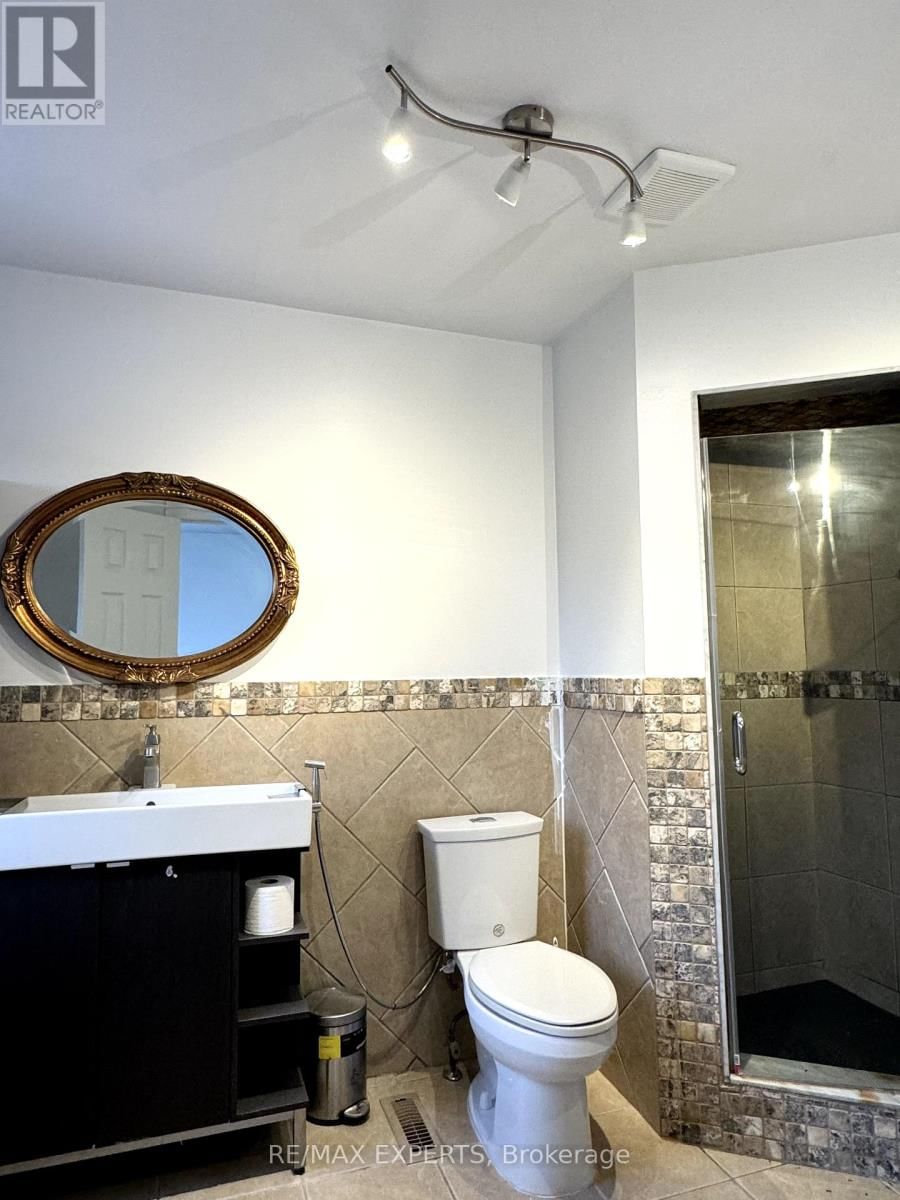 187 SASSAFRAS CIRCLE Image 15