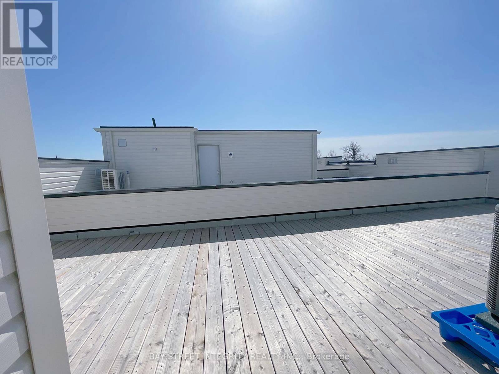 145 MARKLAND STREET Image 11
