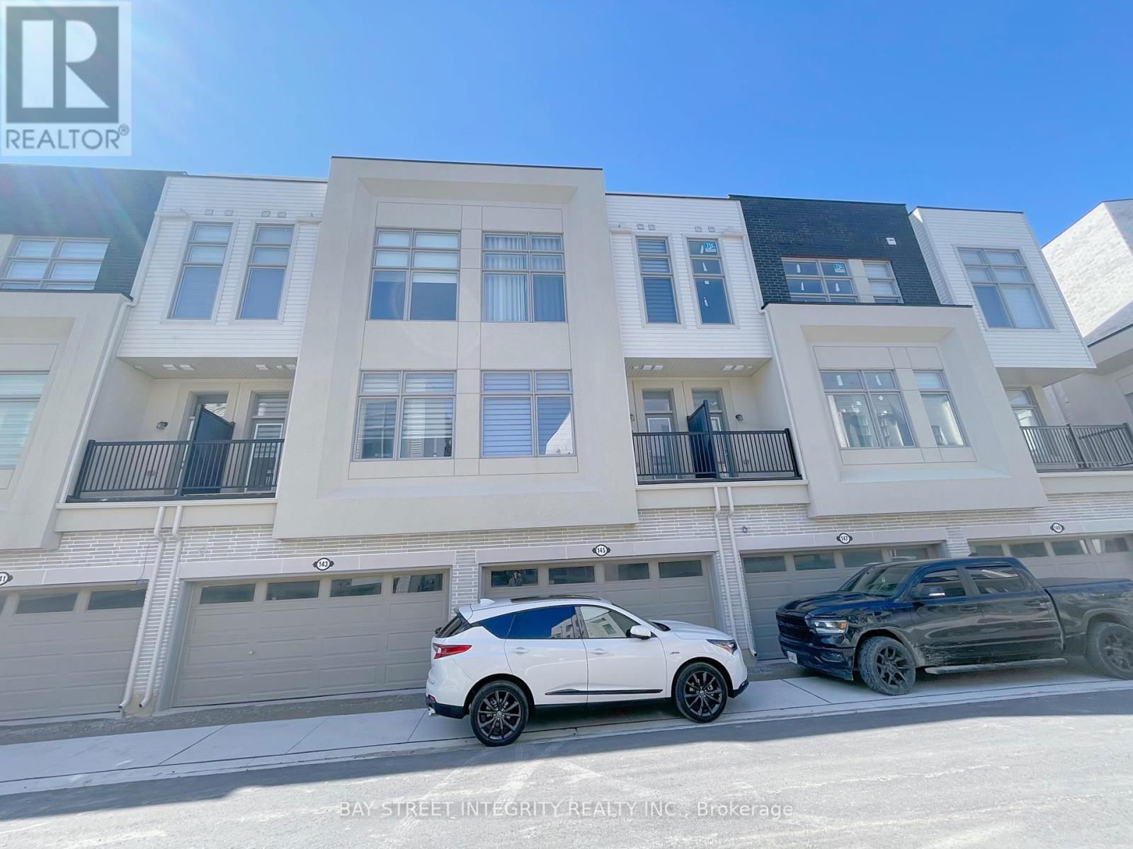 145 MARKLAND STREET Image 19