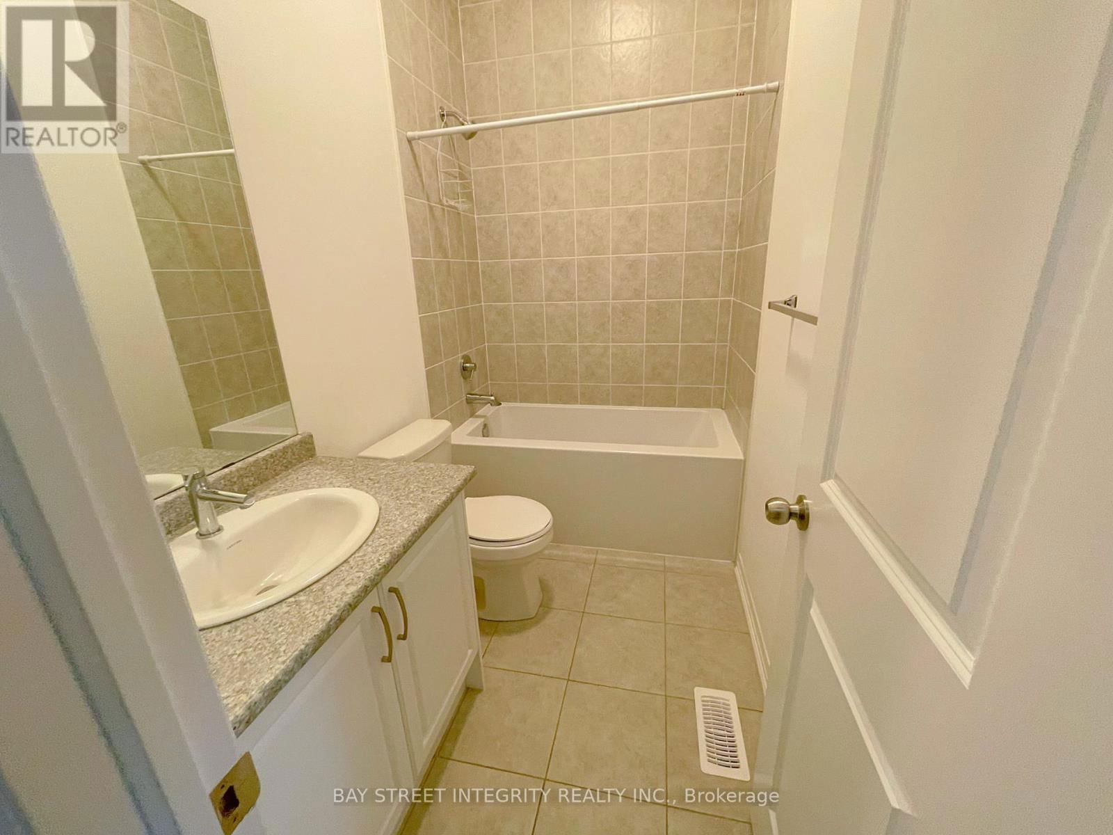 145 MARKLAND STREET Image 8