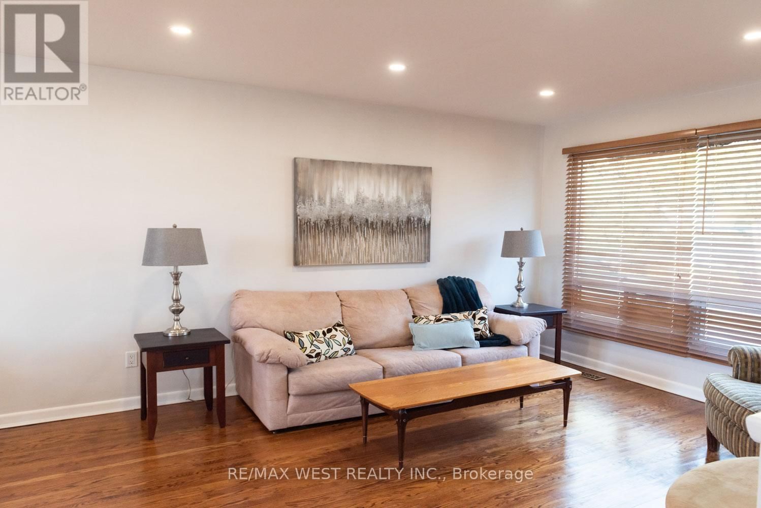 25 NORMAN AVENUE Image 6