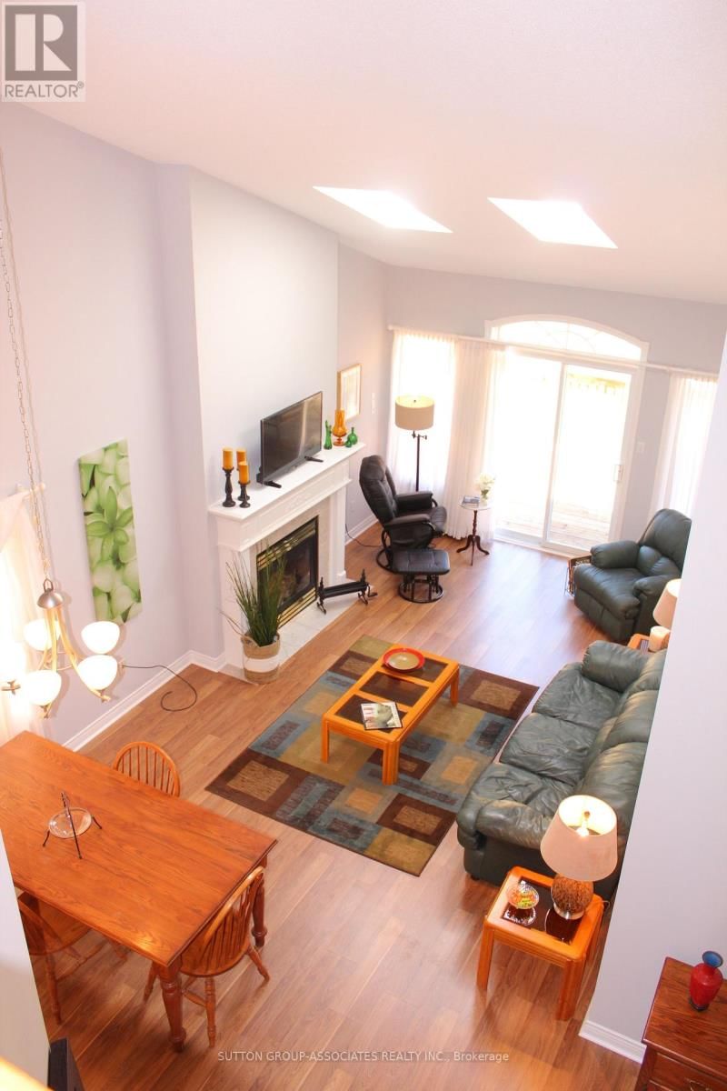7 - 13 SUNSET BOULEVARD Image 11