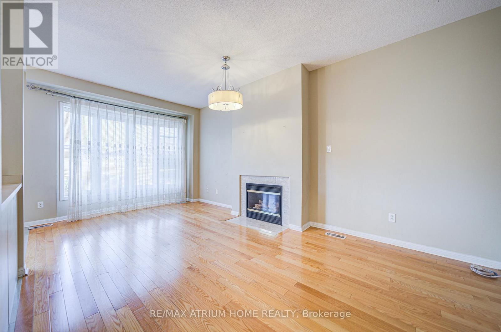 64 GROVER HILL AVENUE Image 15