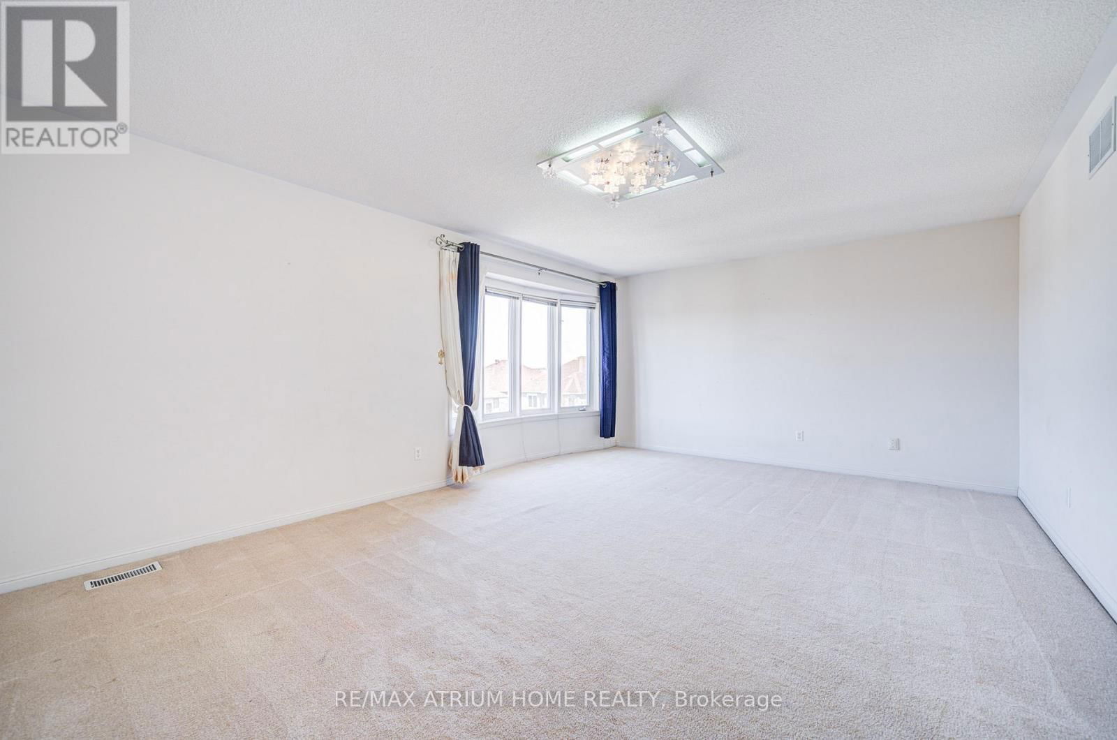 64 GROVER HILL AVENUE Image 22