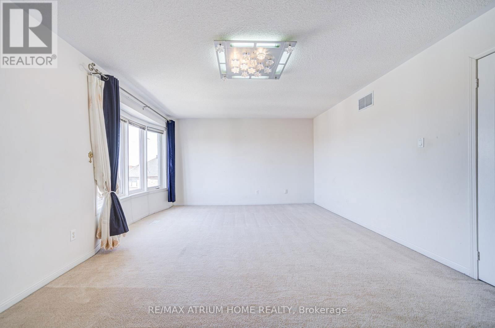 64 GROVER HILL AVENUE Image 23