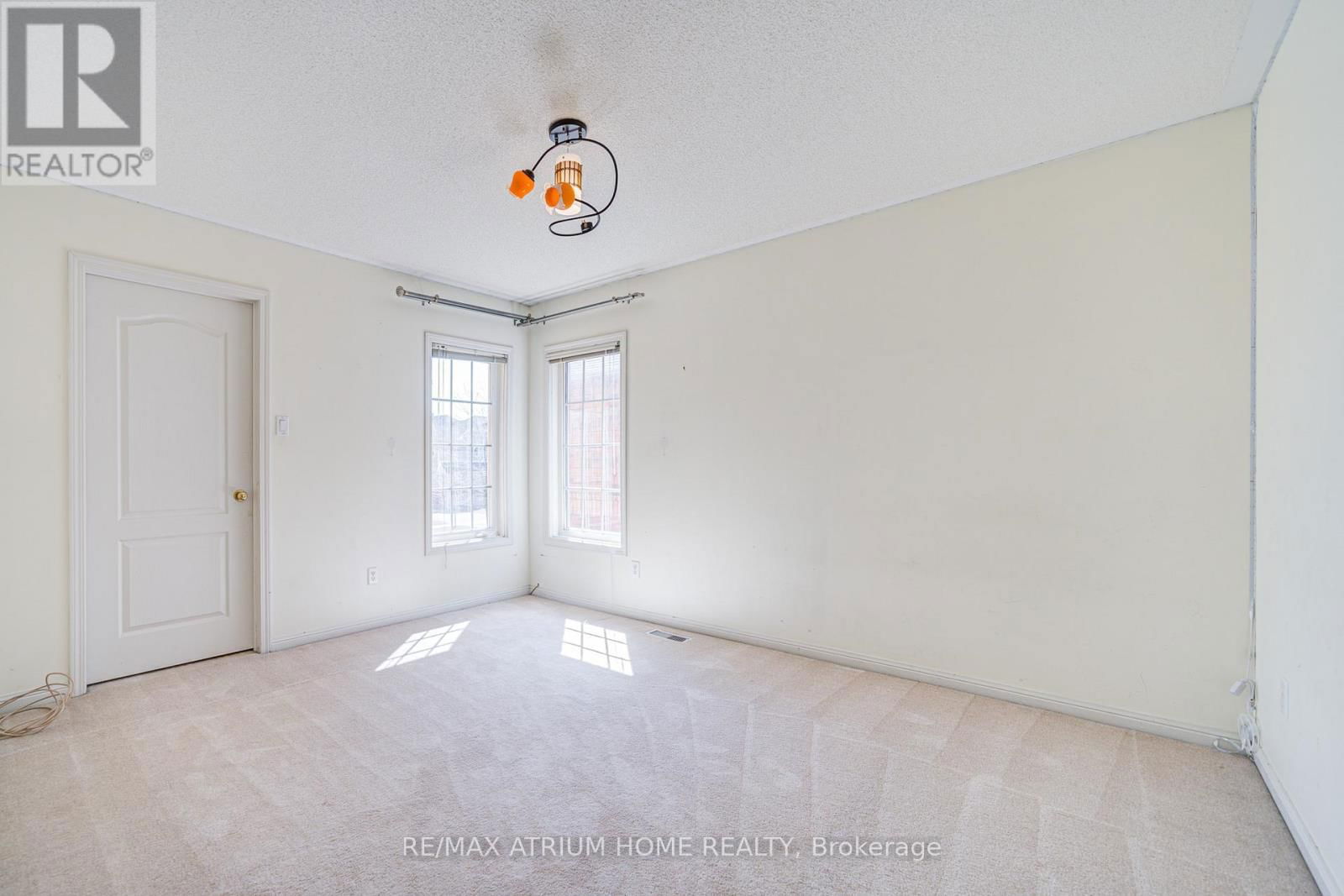 64 GROVER HILL AVENUE Image 29