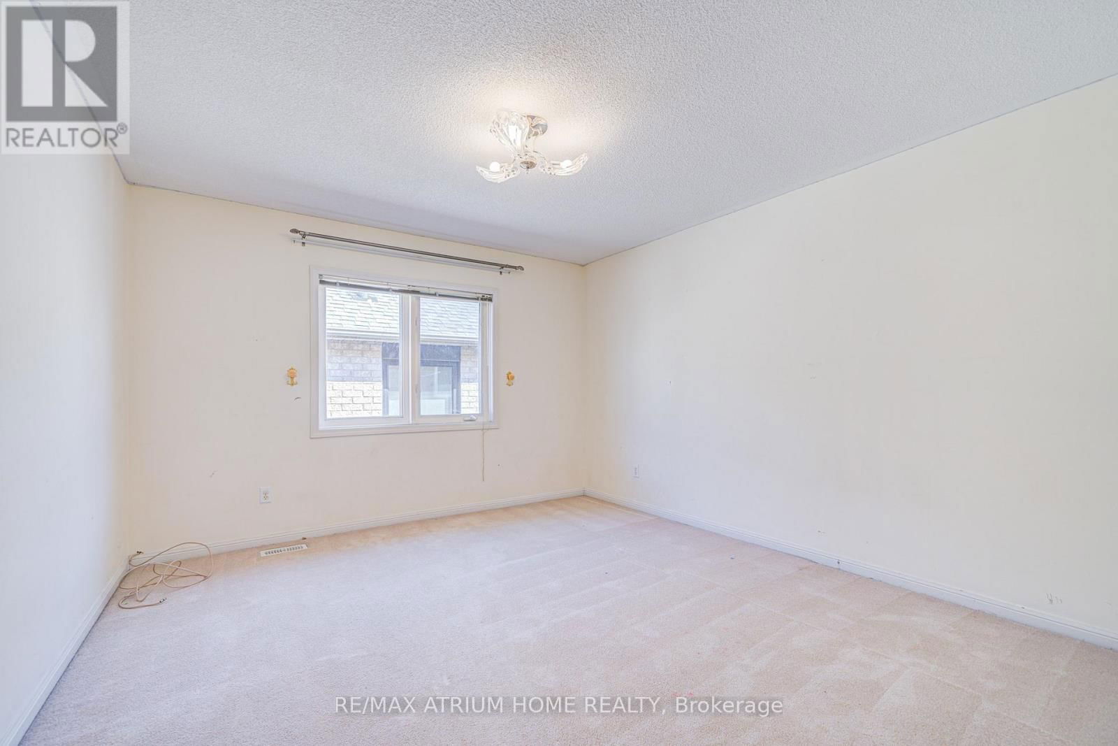 64 GROVER HILL AVENUE Image 31