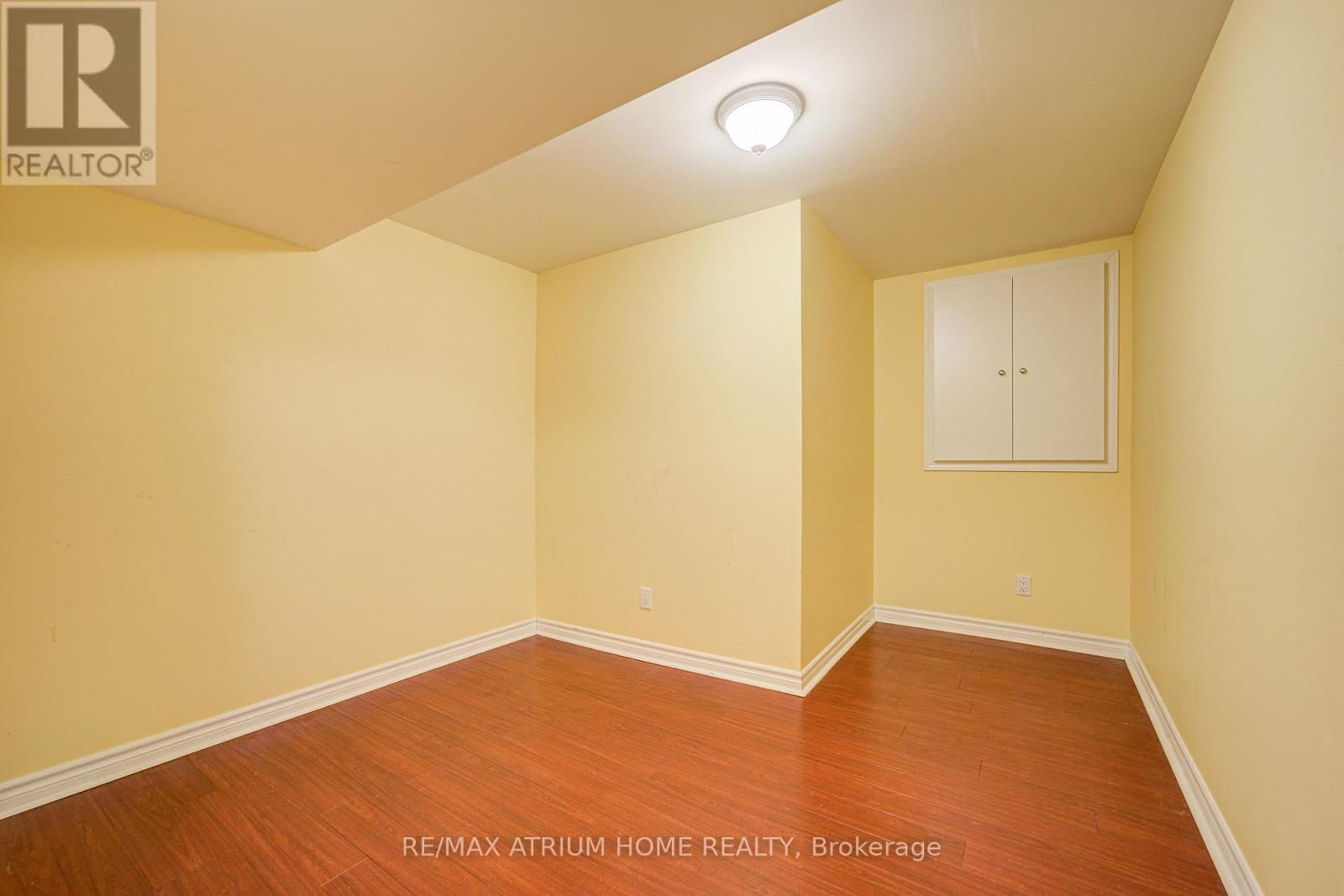 64 GROVER HILL AVENUE Image 35
