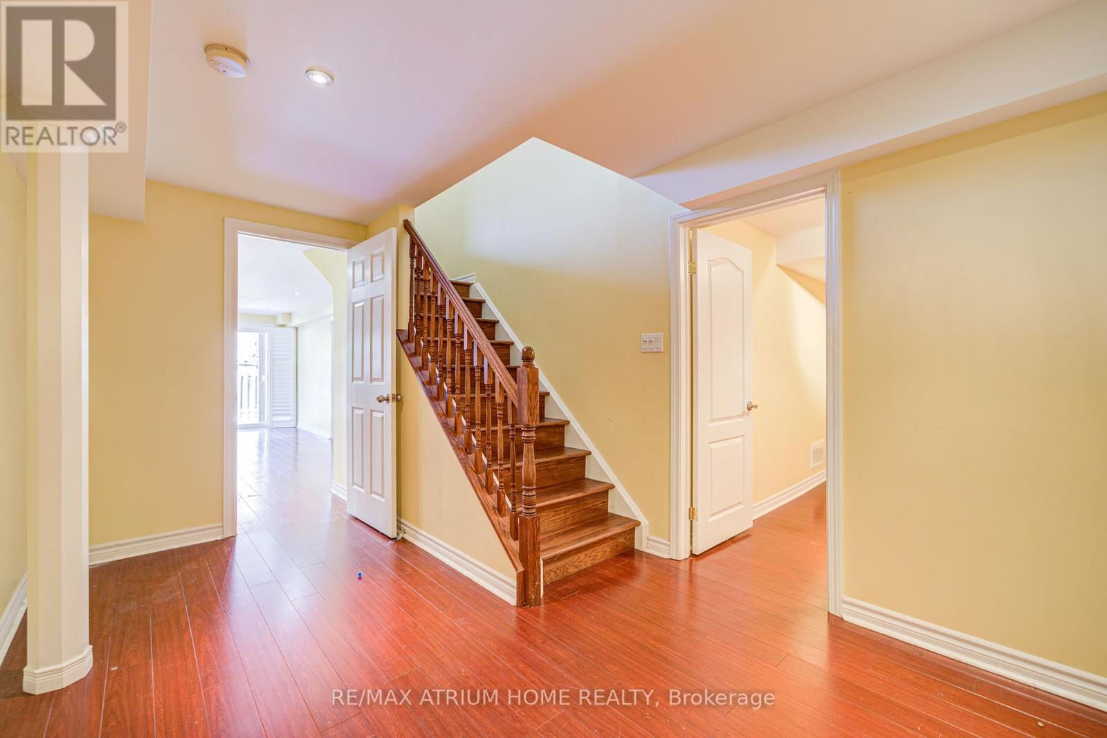 64 GROVER HILL AVENUE Image 36