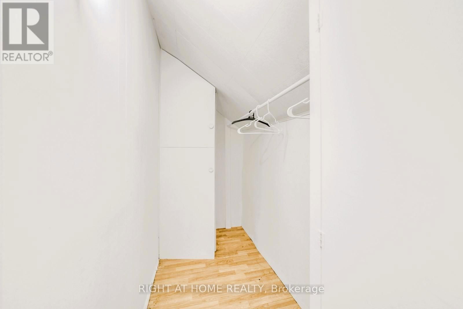 16958 BAYVIEW AVENUE Image 16