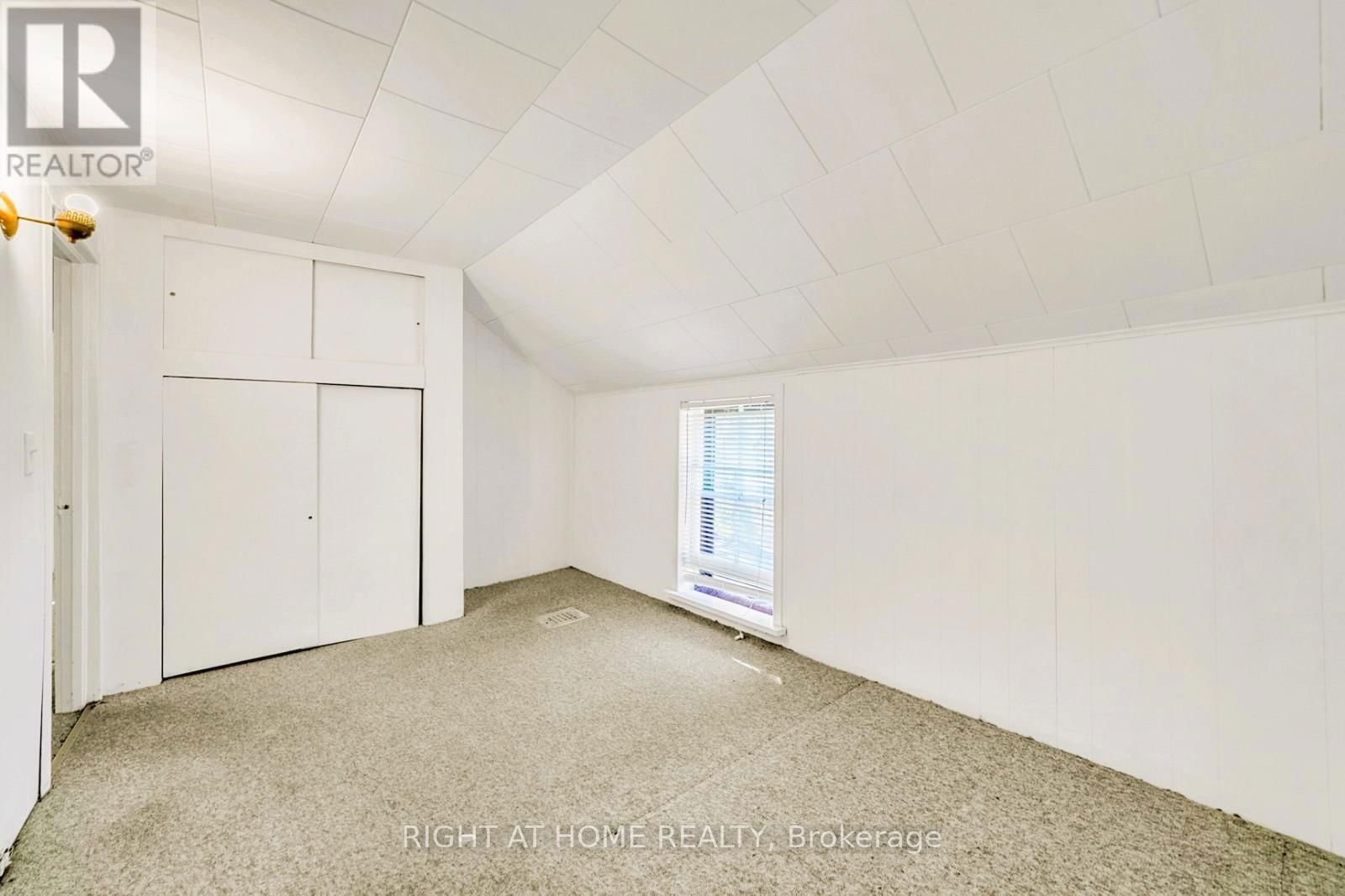 16958 BAYVIEW AVENUE Image 17